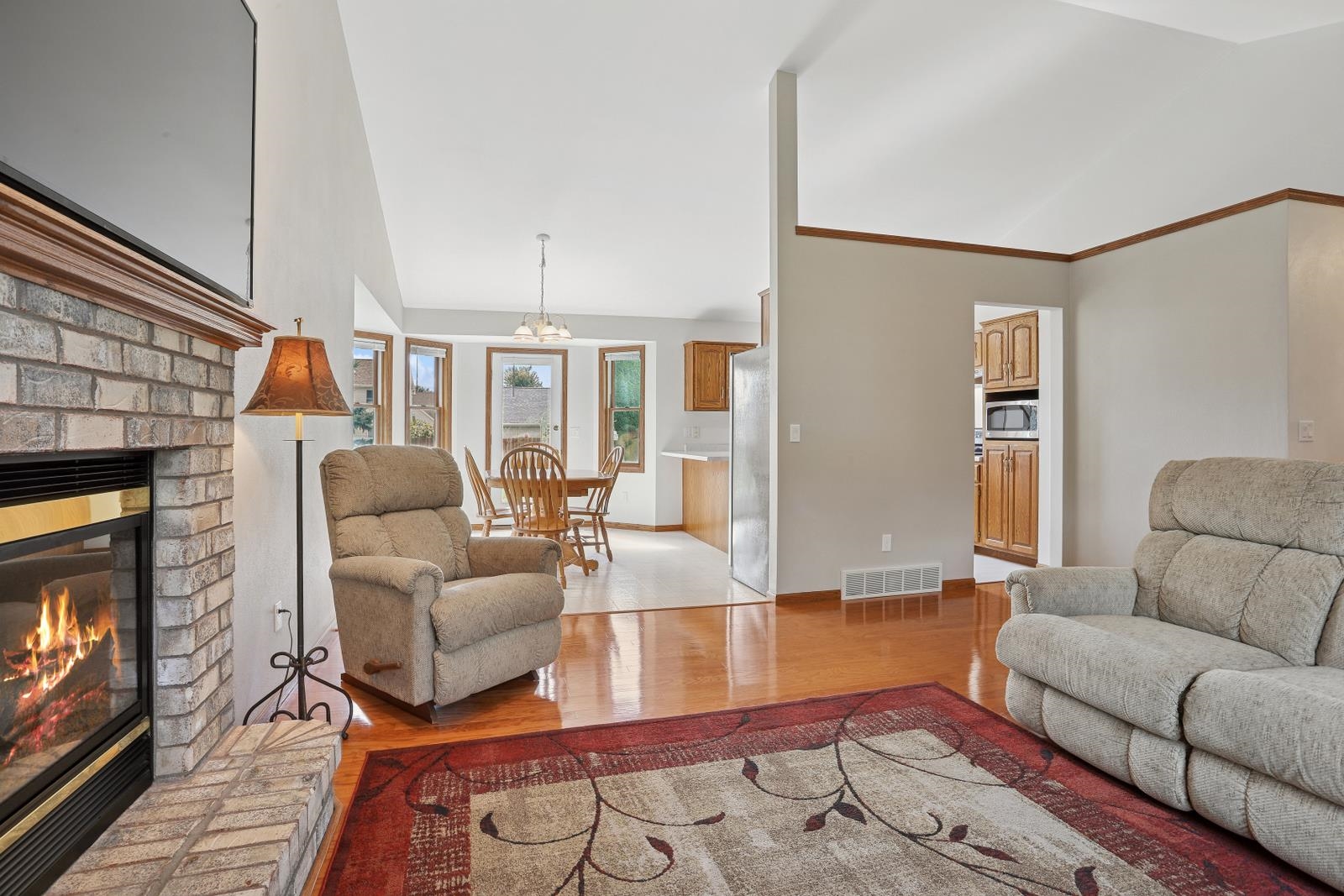 2513 Bishops Lane Property Photo 8