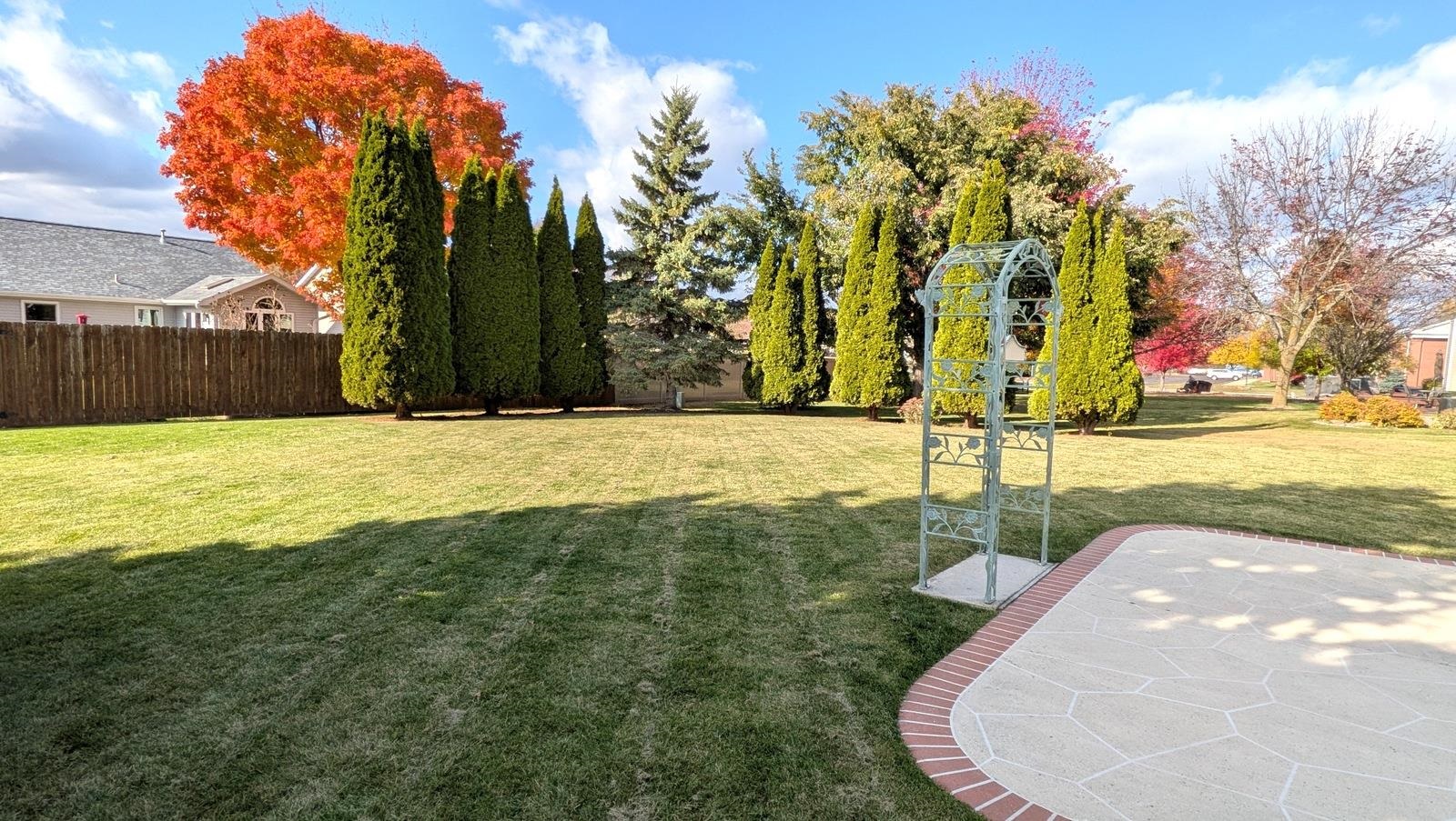 2513 Bishops Lane Property Photo 26