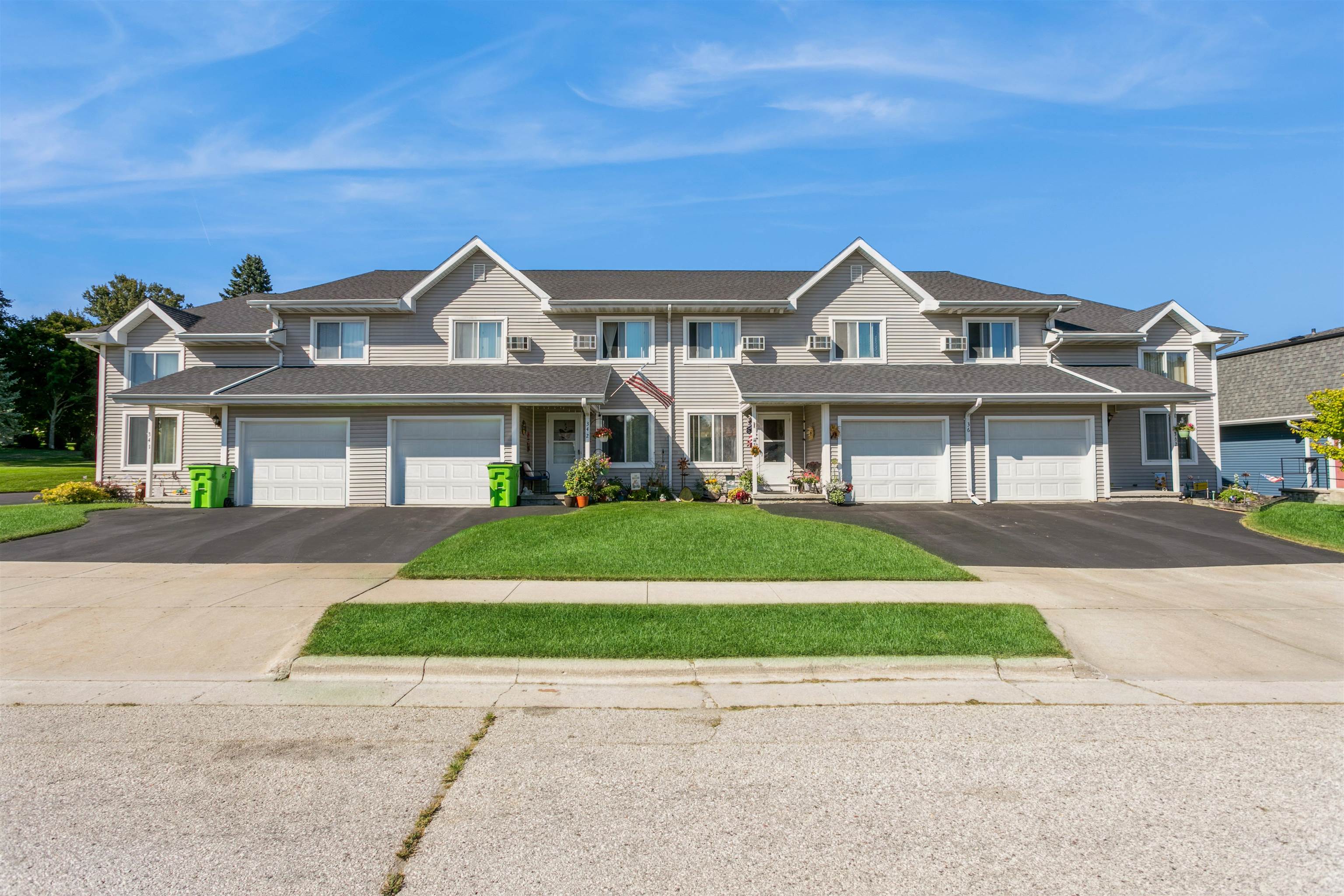 34 E Paine Street Property Photo 1