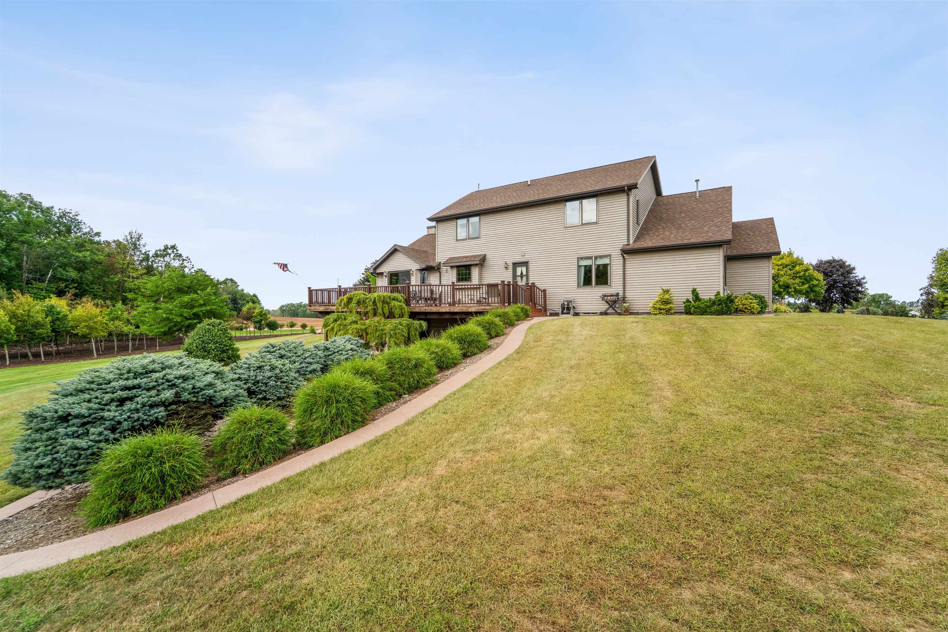 N1100 Wood Lane Property Photo 41