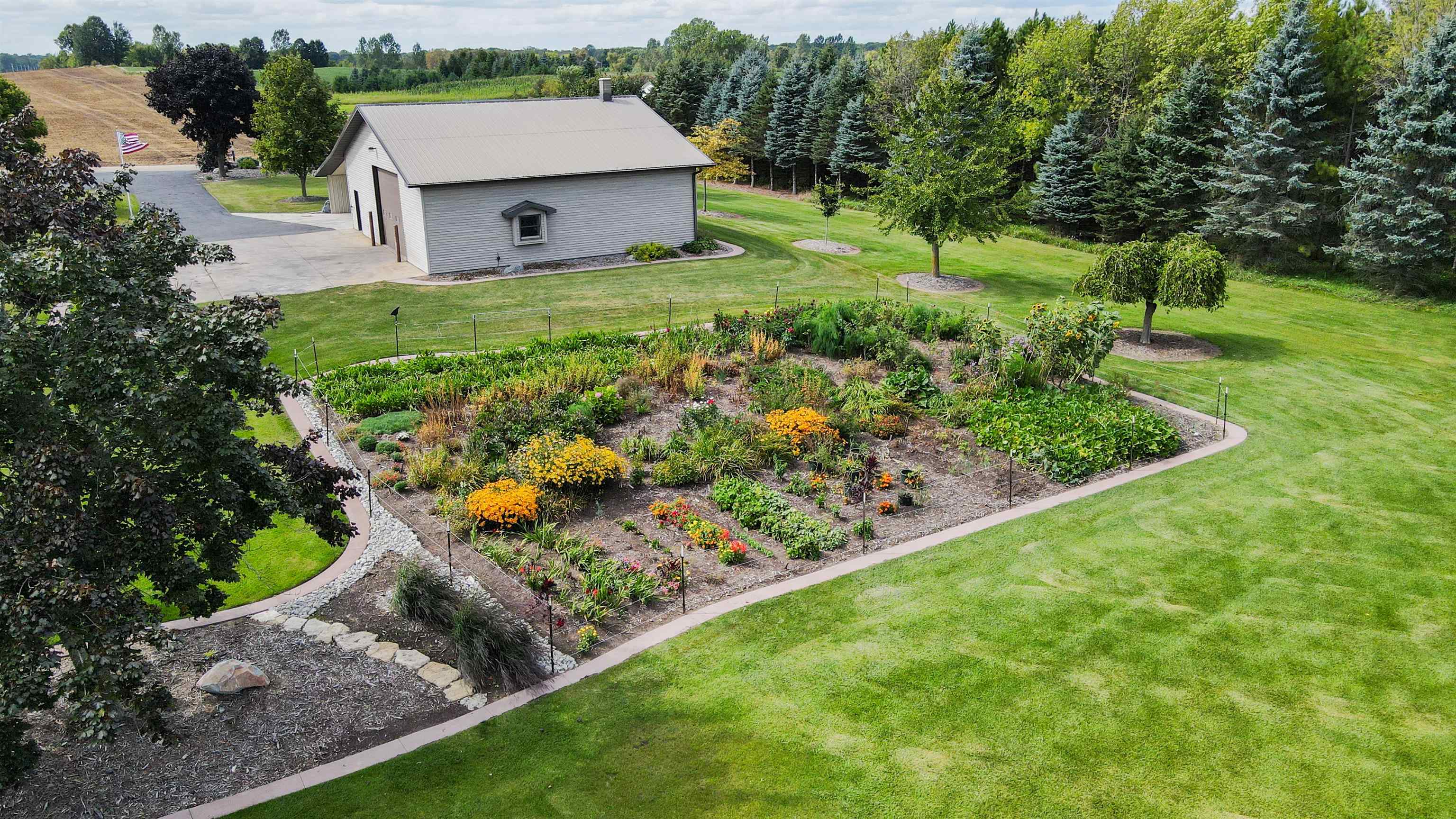 N1100 Wood Lane Property Photo 63