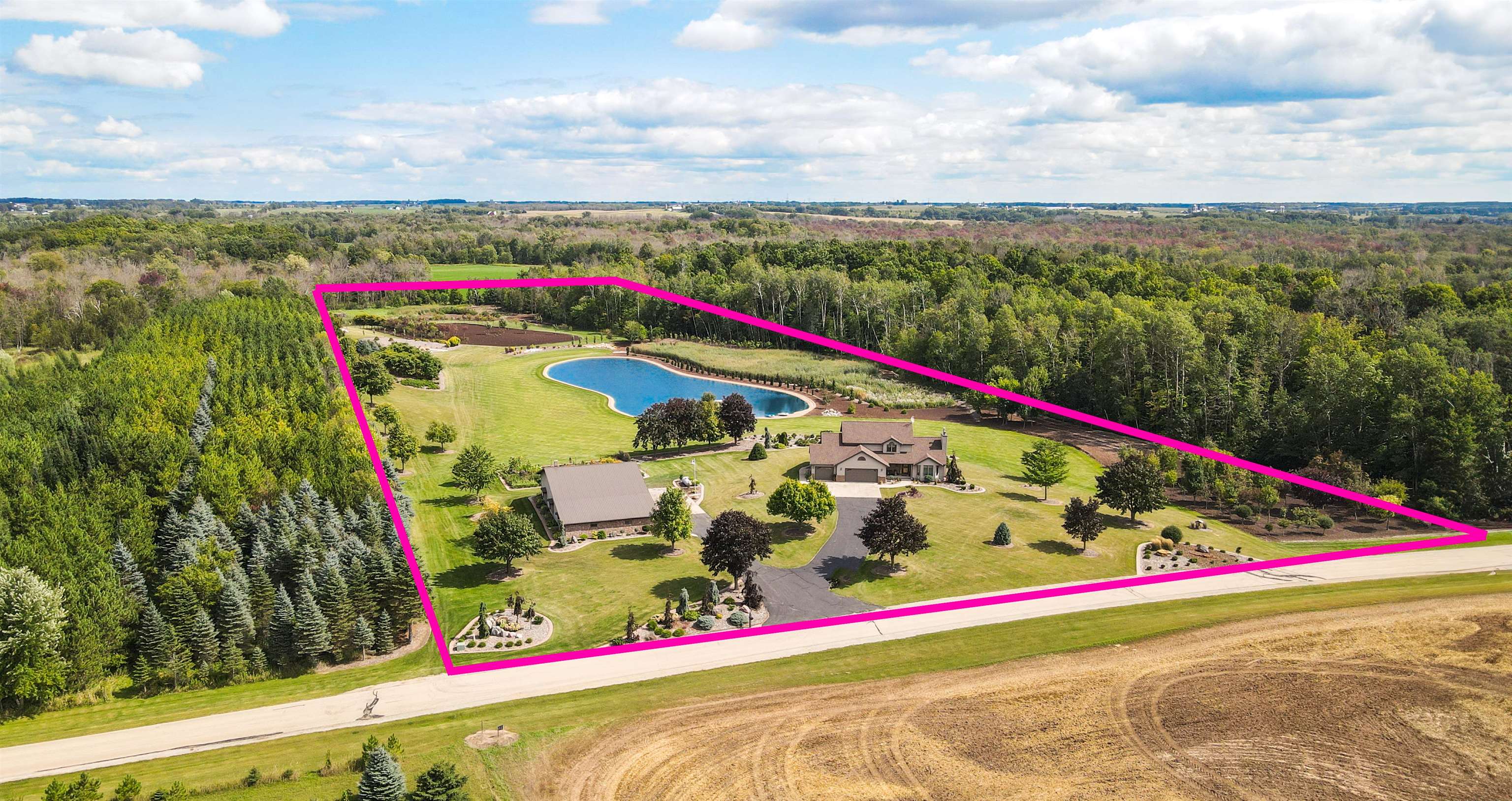 N1100 Wood Lane Property Photo 78