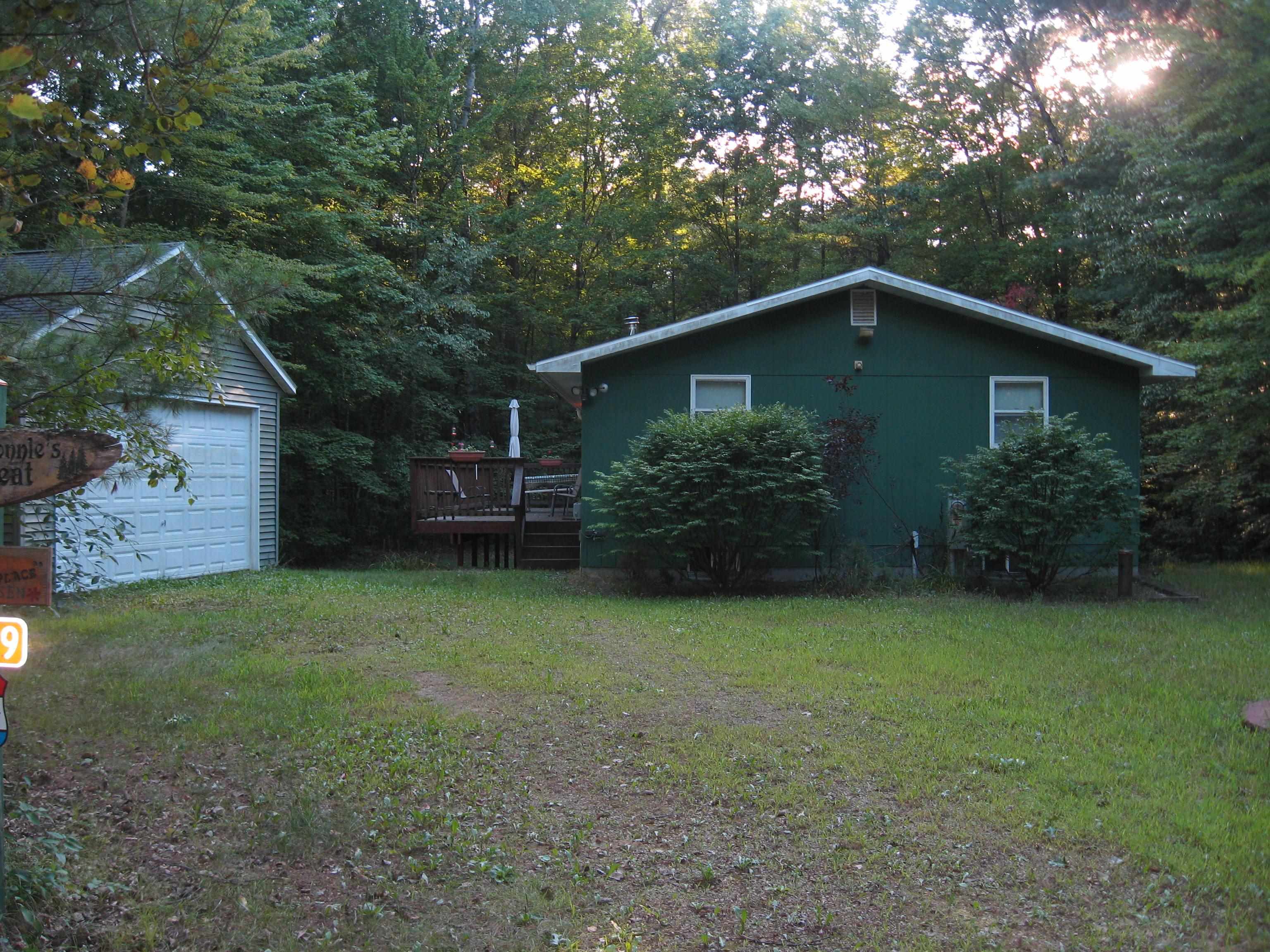 N1629 Fox Ridge Trail Property Photo 1