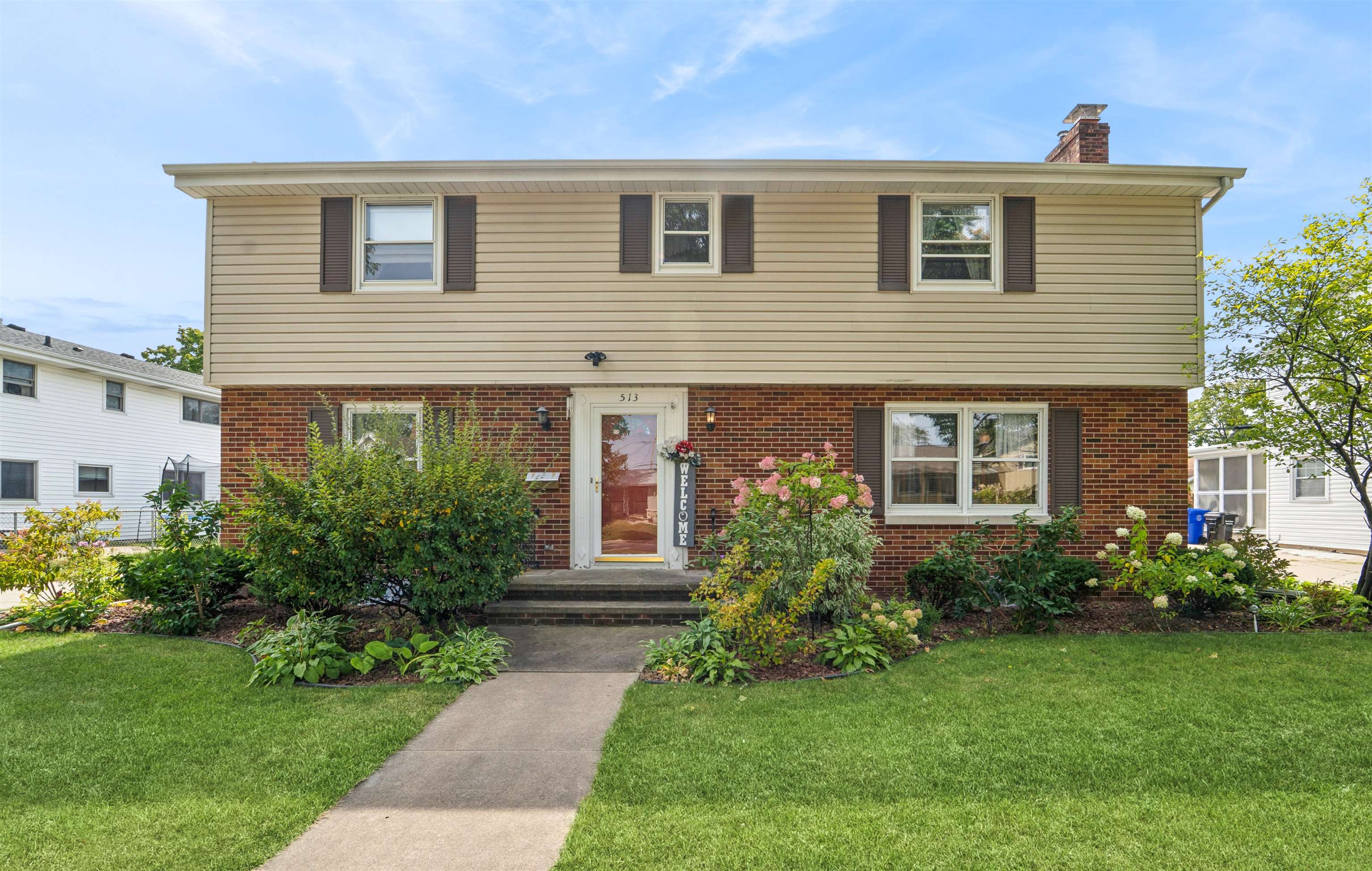 513 E Greenfield Street Property Photo 1