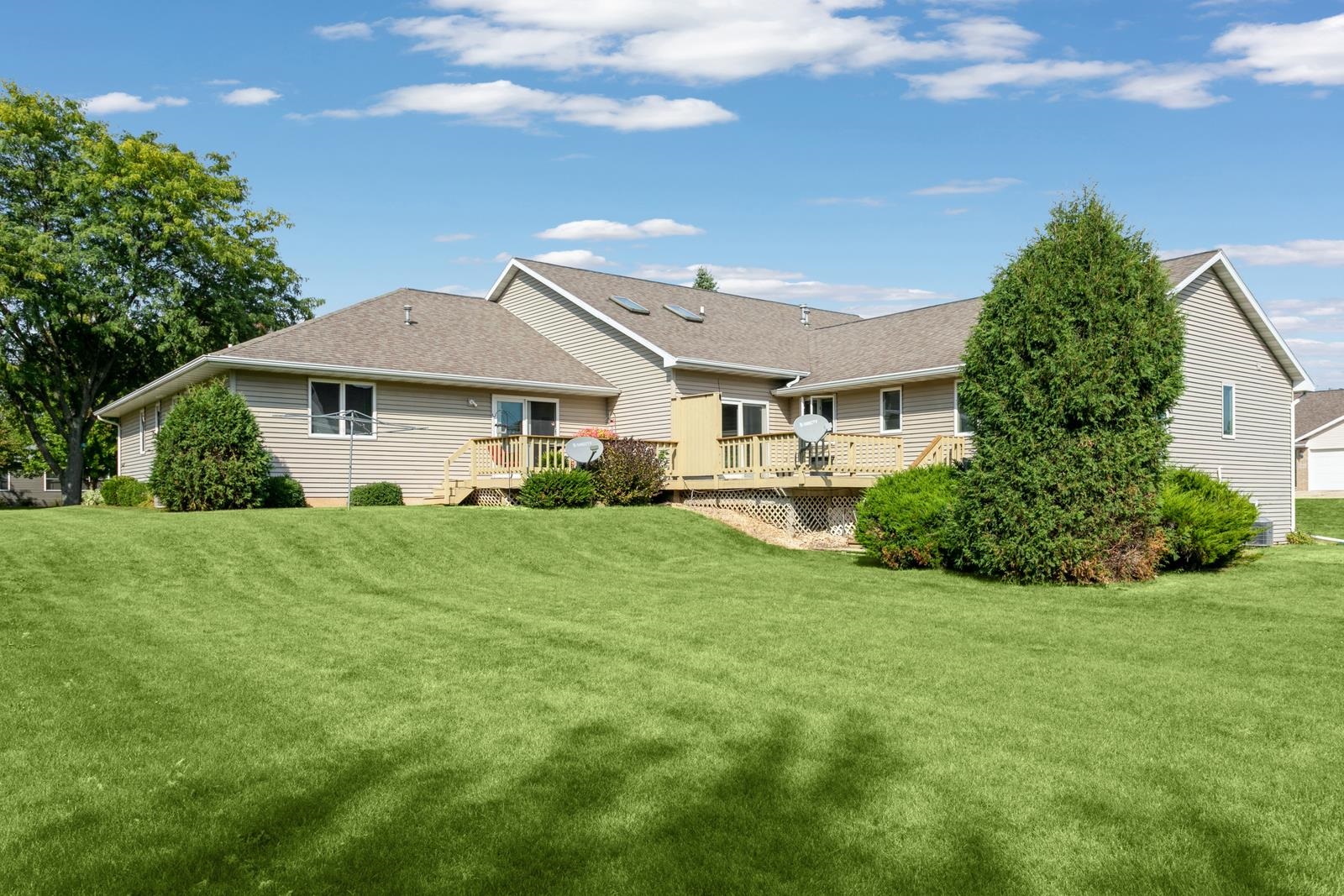 100 Bentwood Drive Property Photo 23