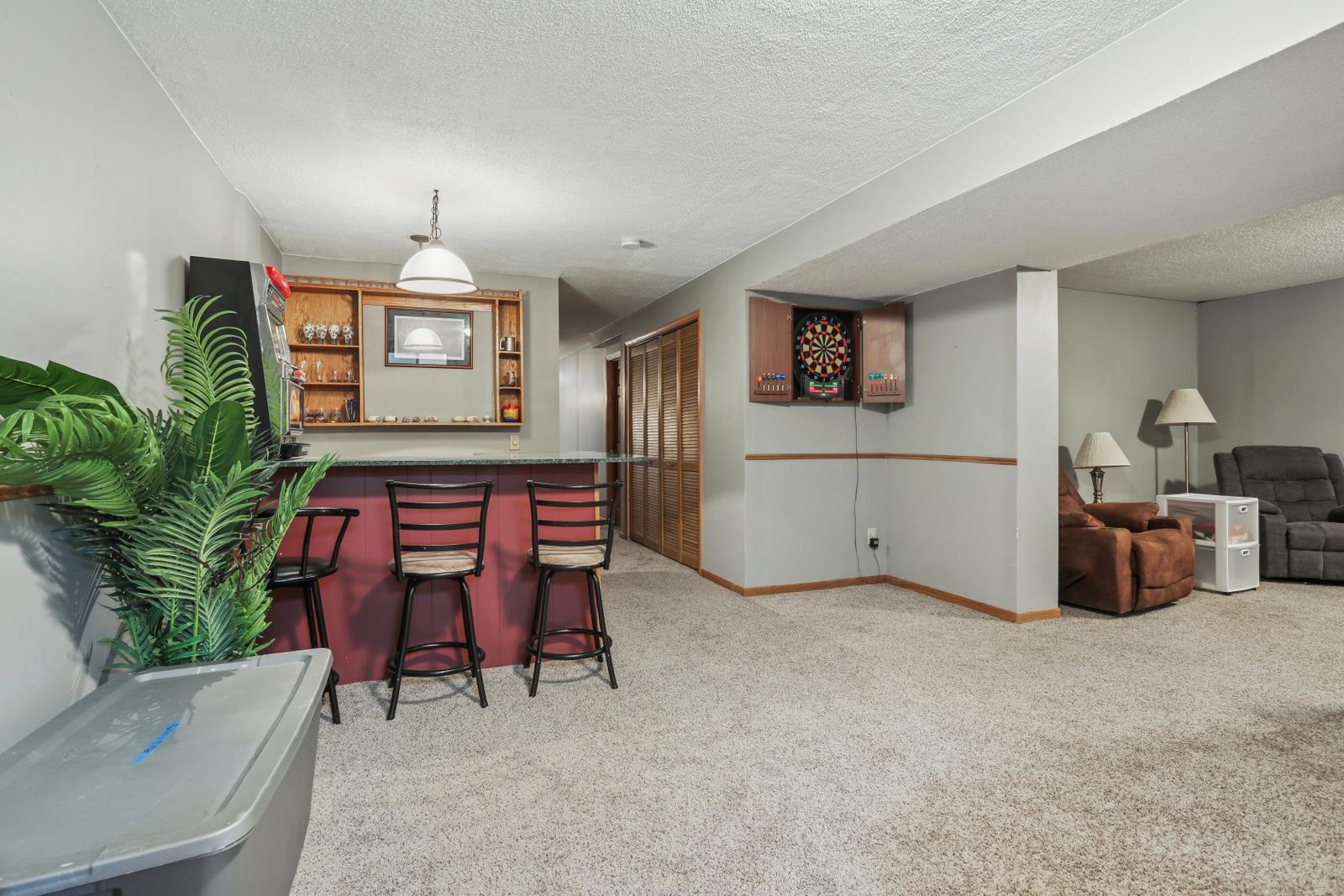 W189 Allen Dale Lane Property Photo 20