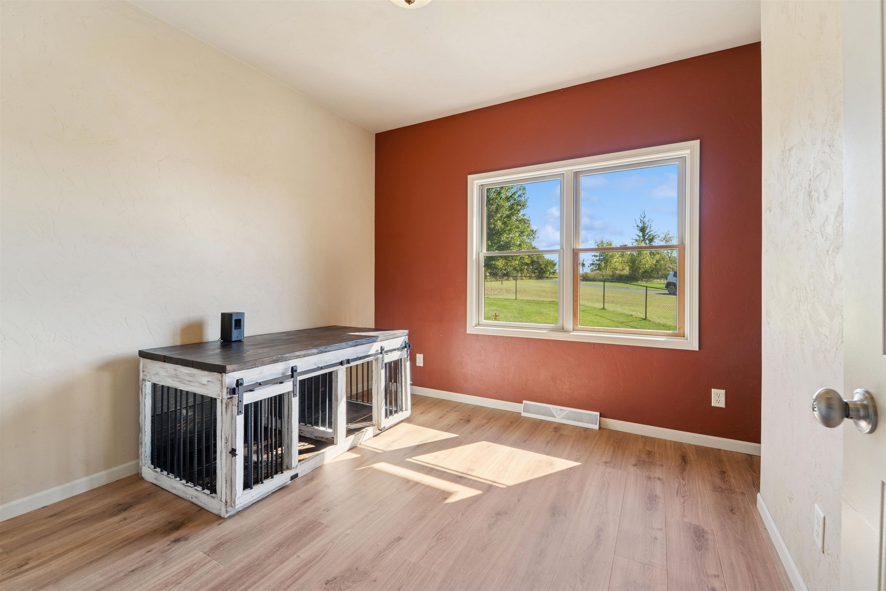 E9498 Brehmer Road Property Photo 24