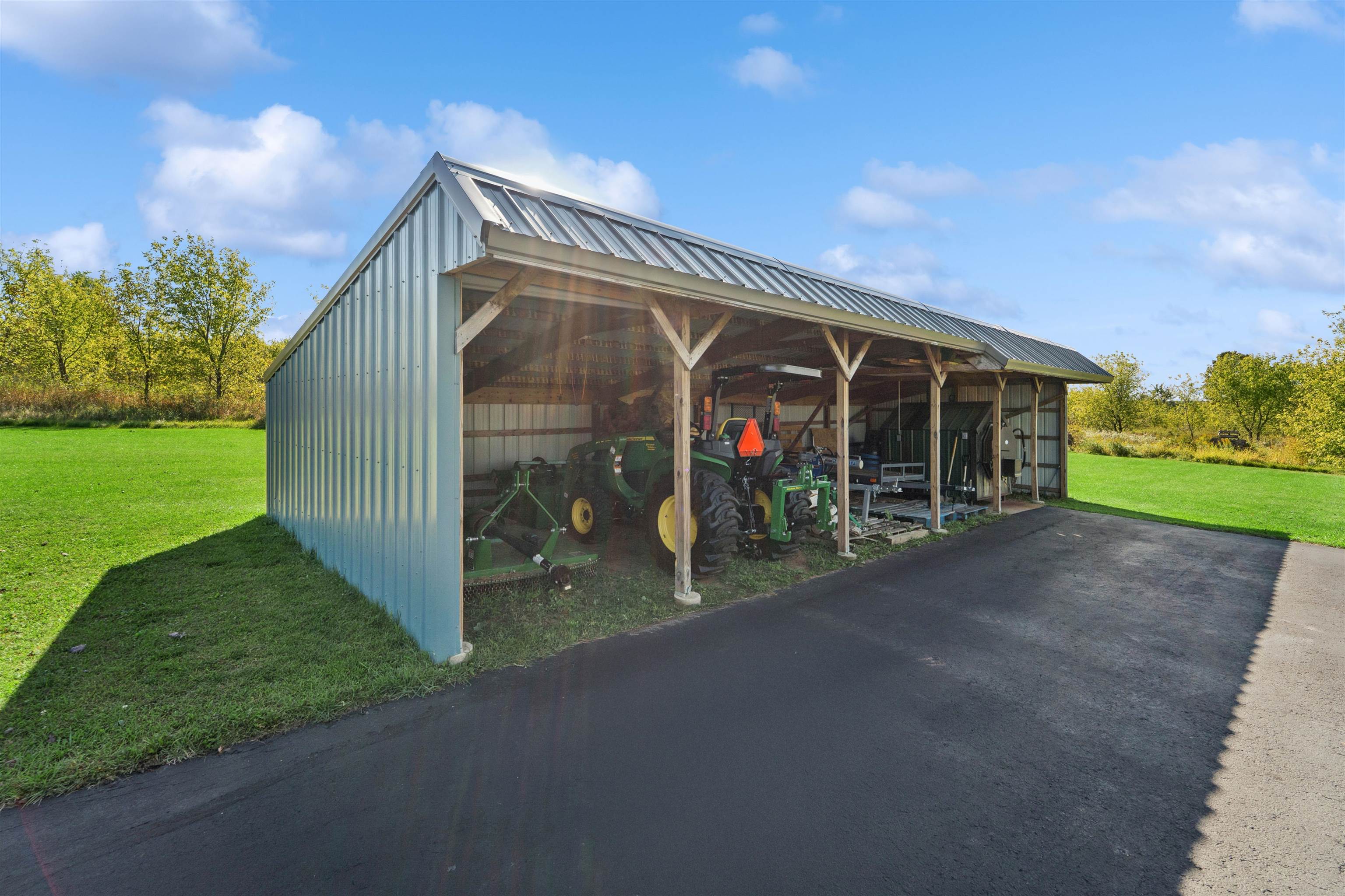 E9498 Brehmer Road Property Photo 57