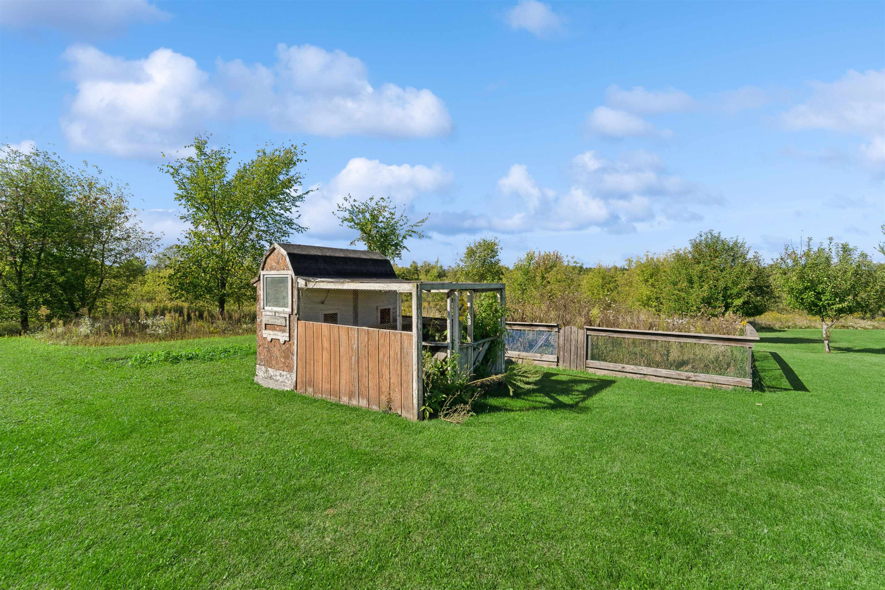 E9498 Brehmer Road Property Photo 58