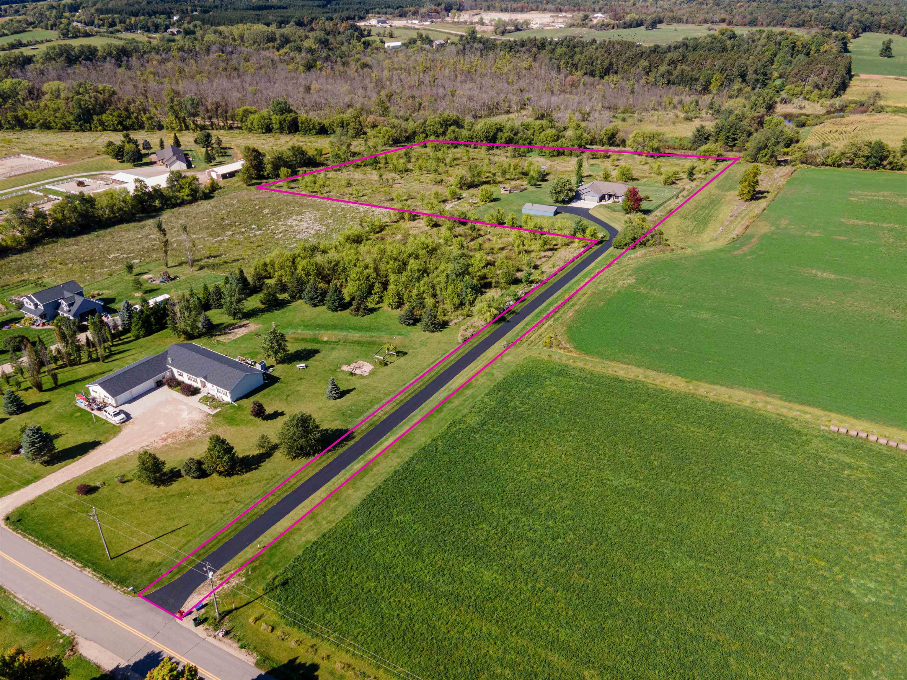 E9498 Brehmer Road Property Photo 60