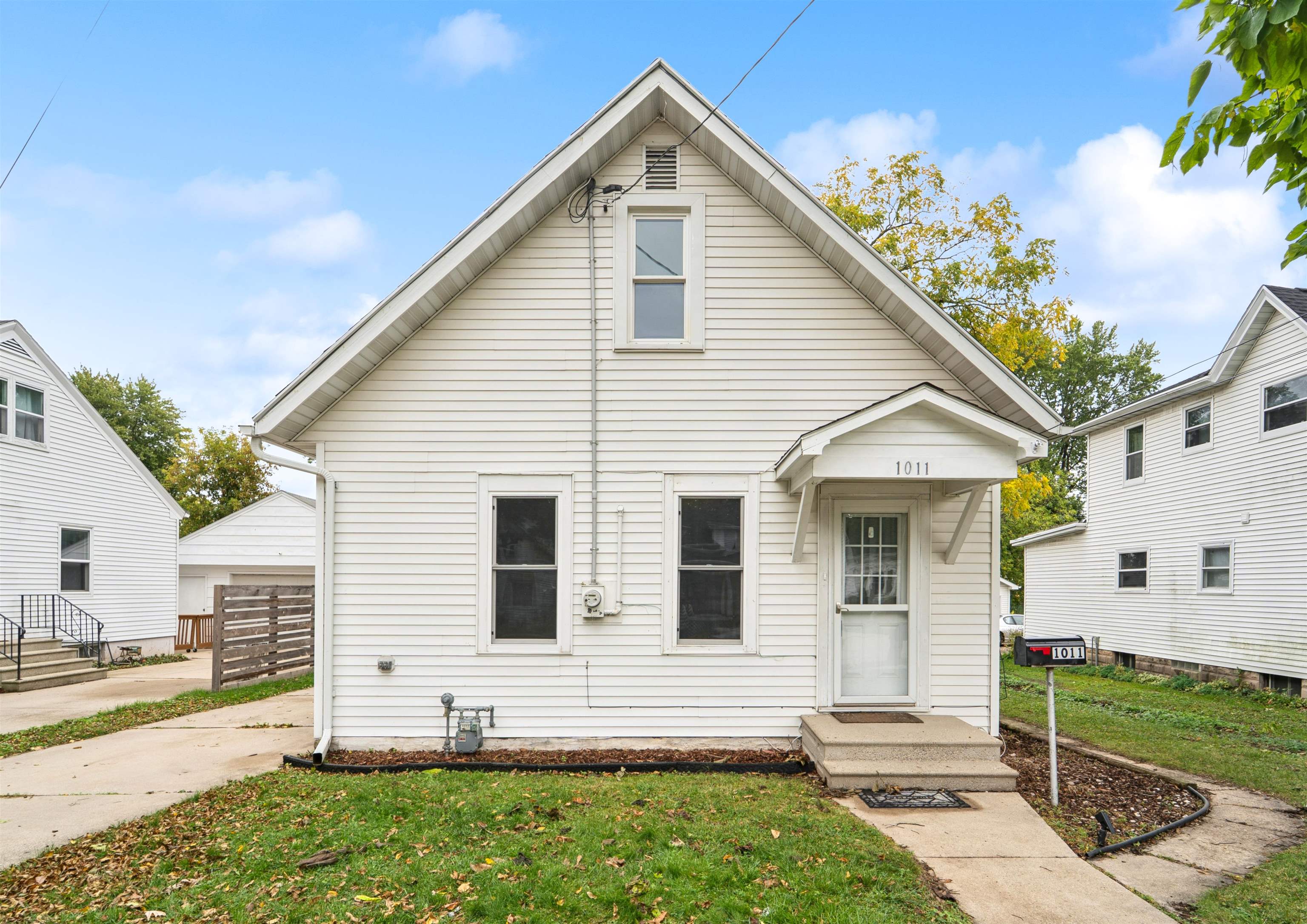 1011 13th Avenue Property Photo 1