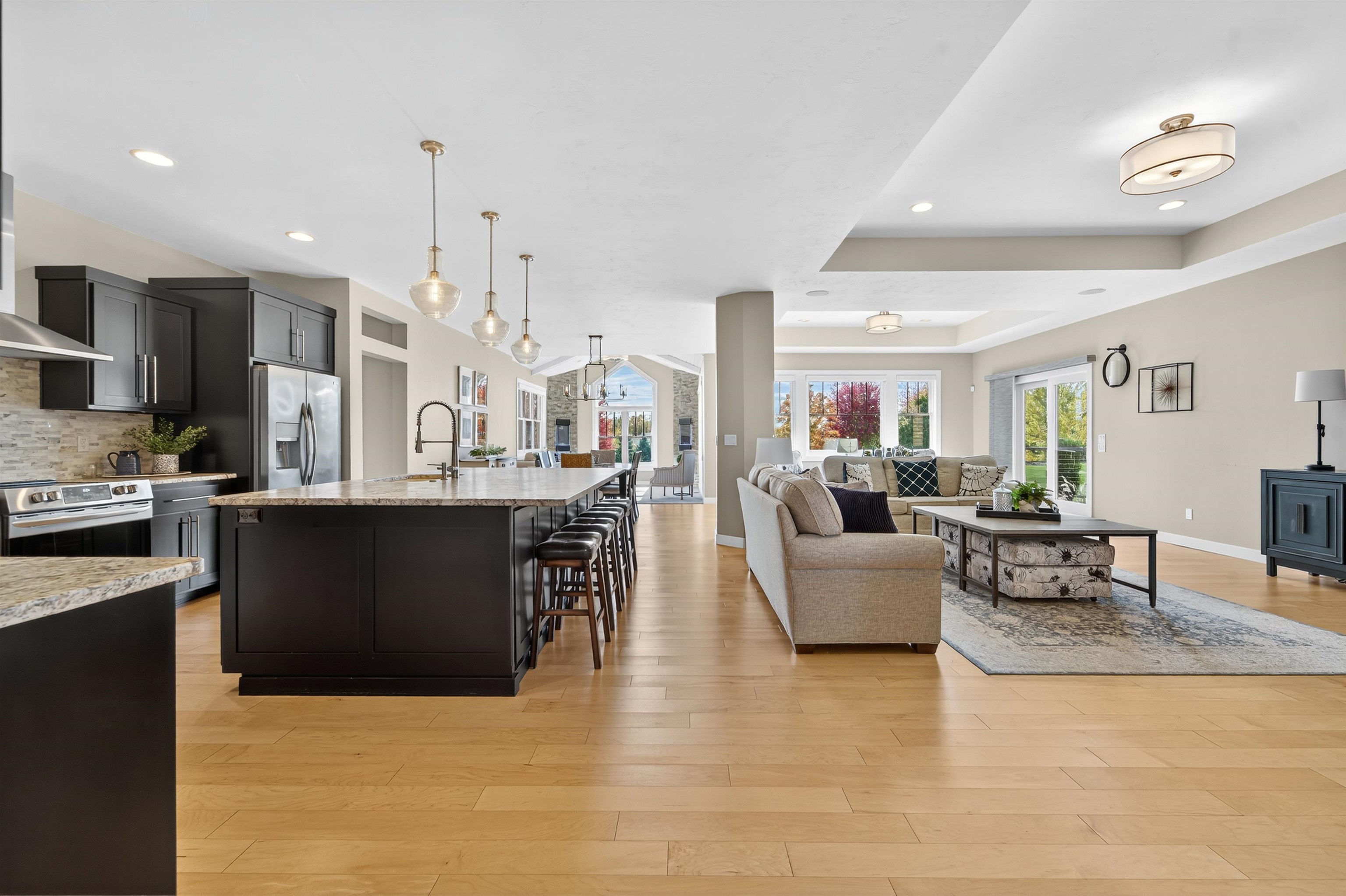 5039 W Red Barn Court Property Photo 7