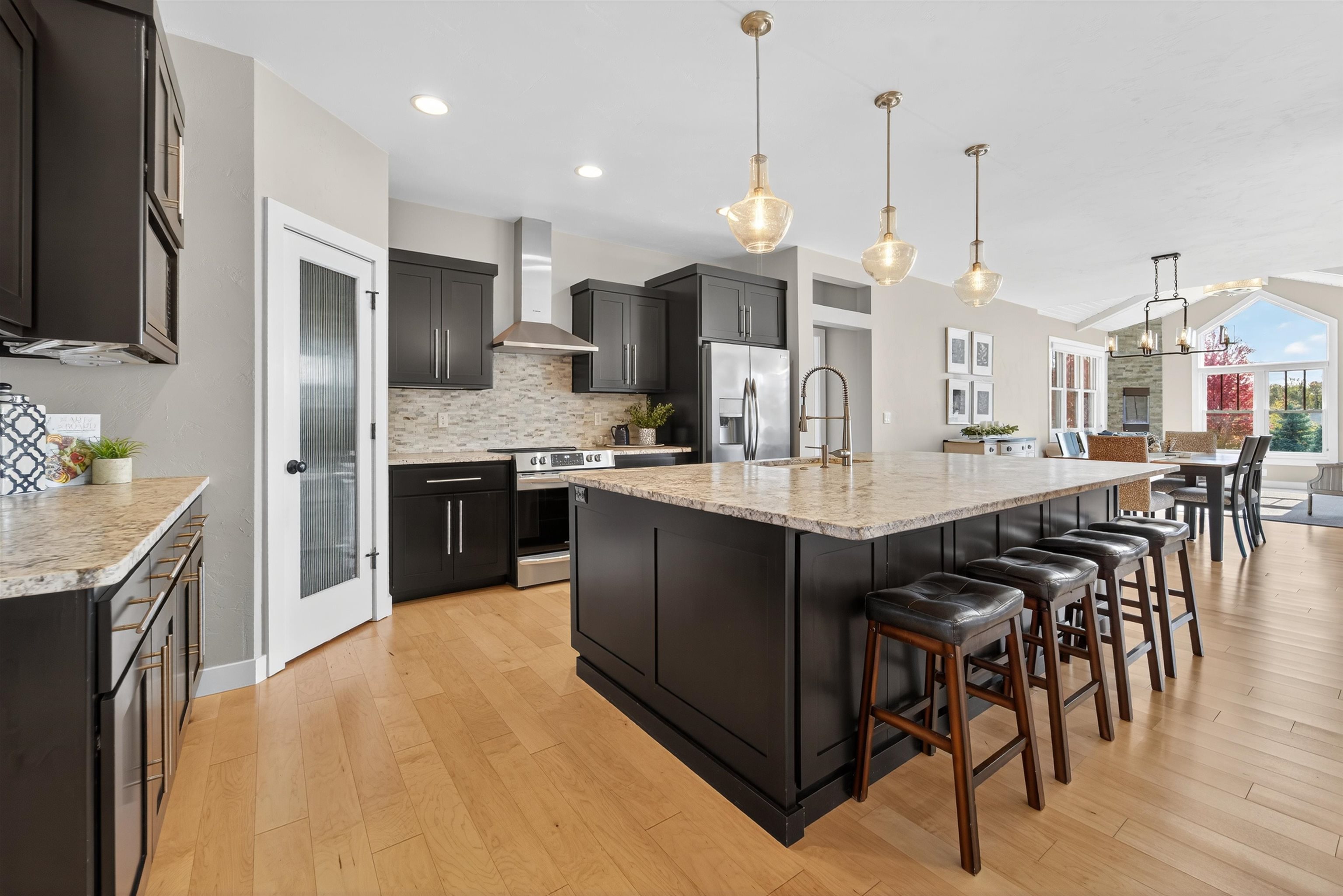 5039 W Red Barn Court Property Photo 8