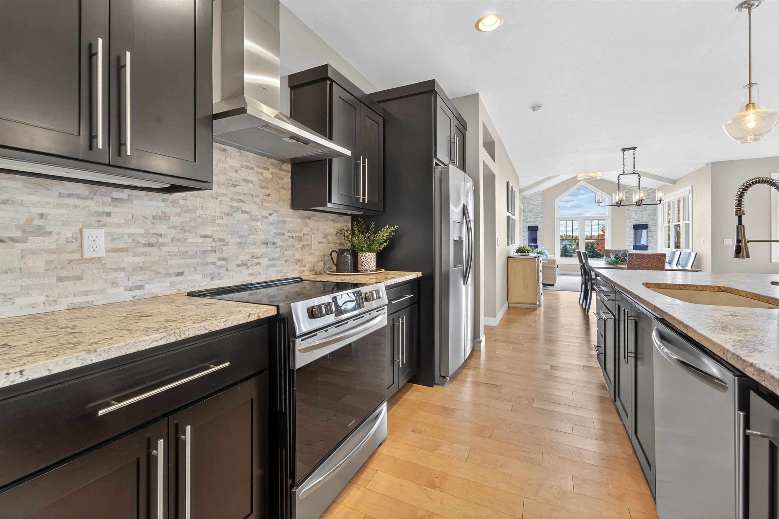 5039 W Red Barn Court Property Photo 11