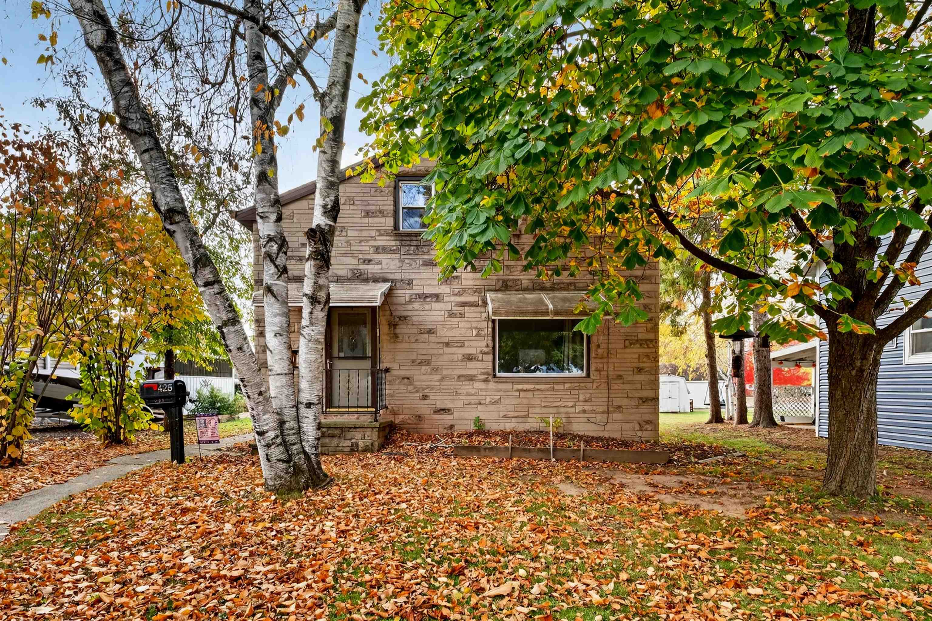 425 Klein Street Property Photo 1