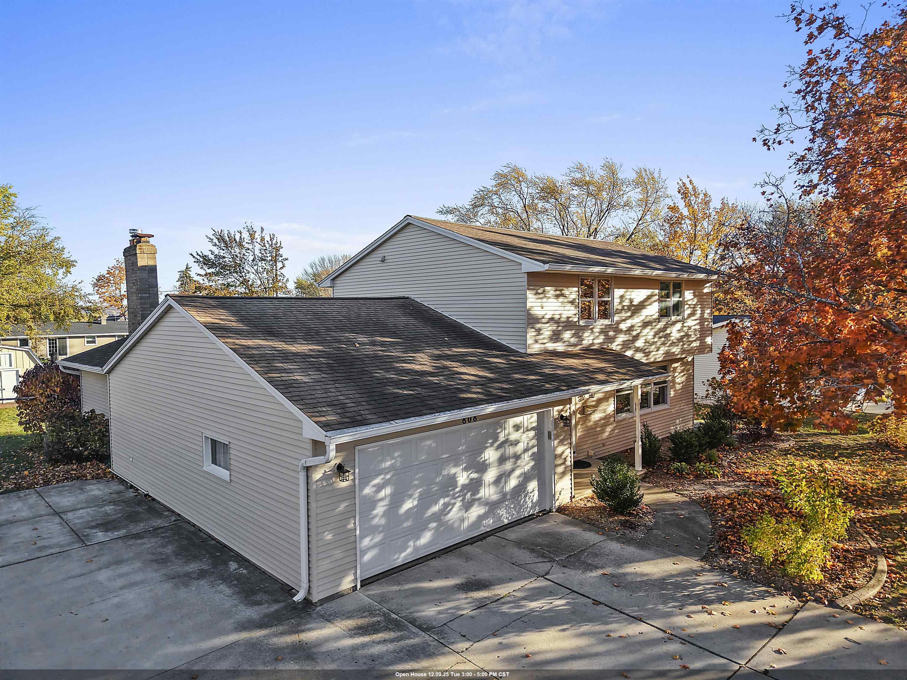 808 Voelker Street Property Photo 1