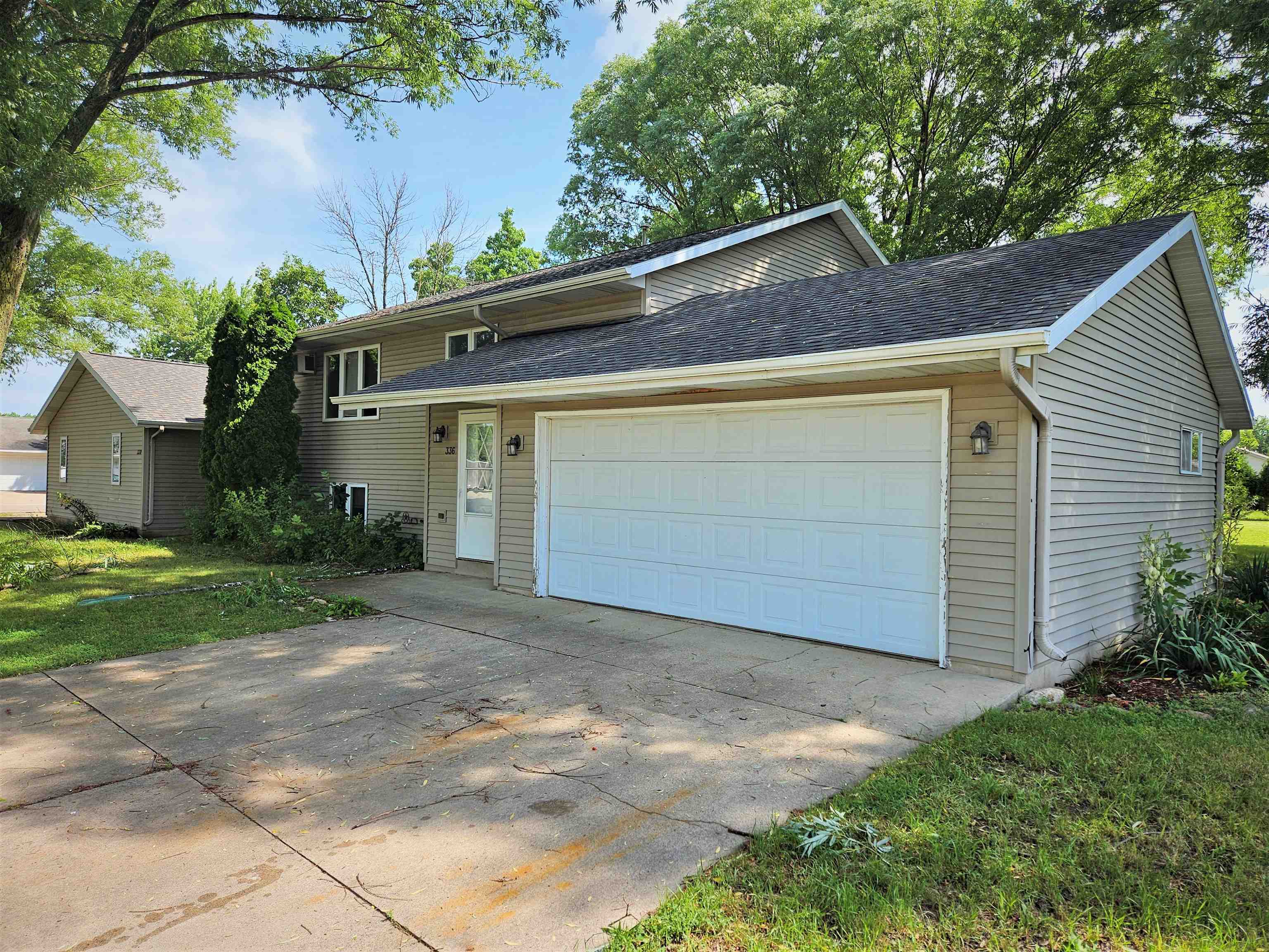 336 Wintergreen Drive Property Photo 1