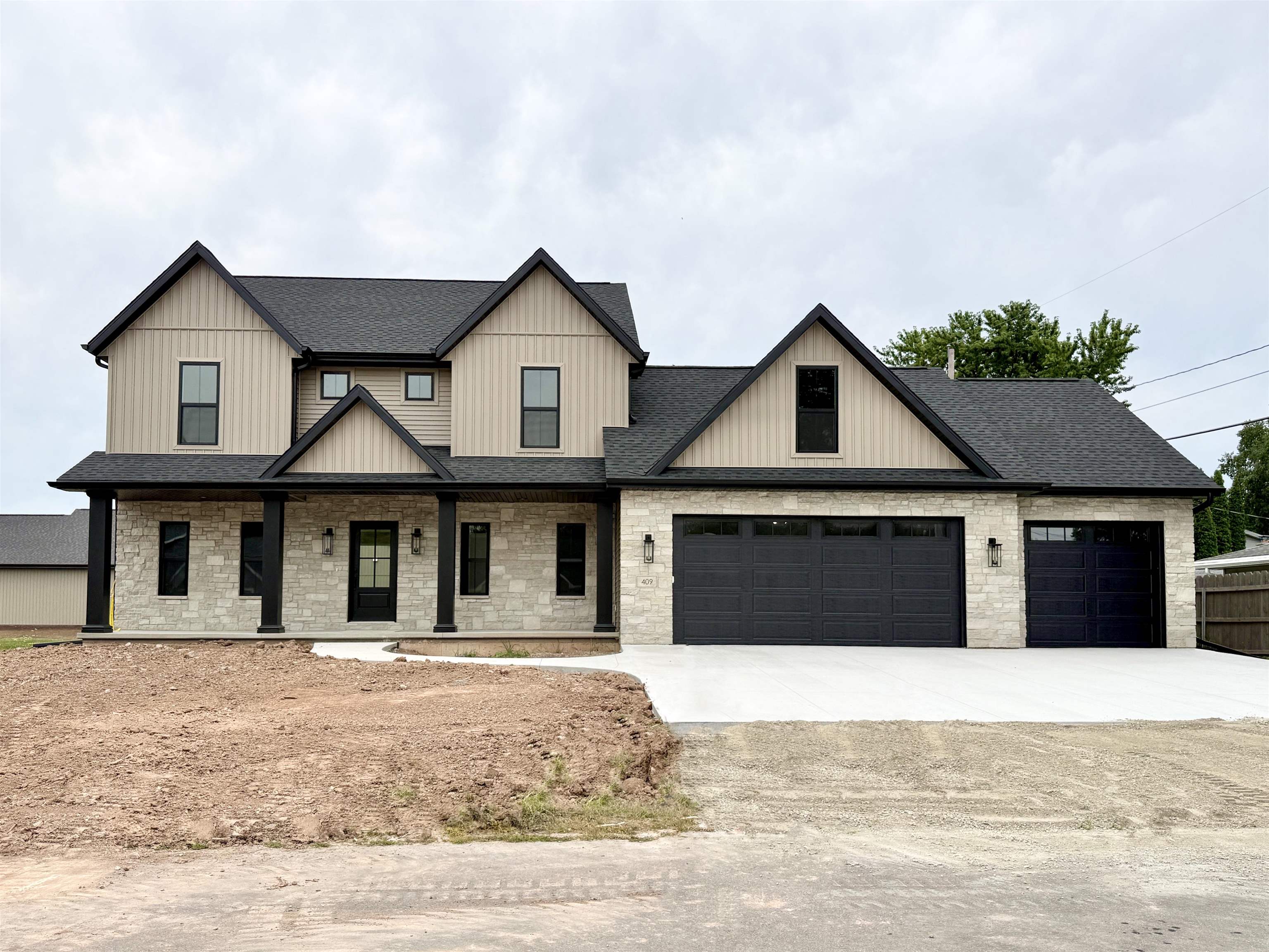 409 JERELYN Court