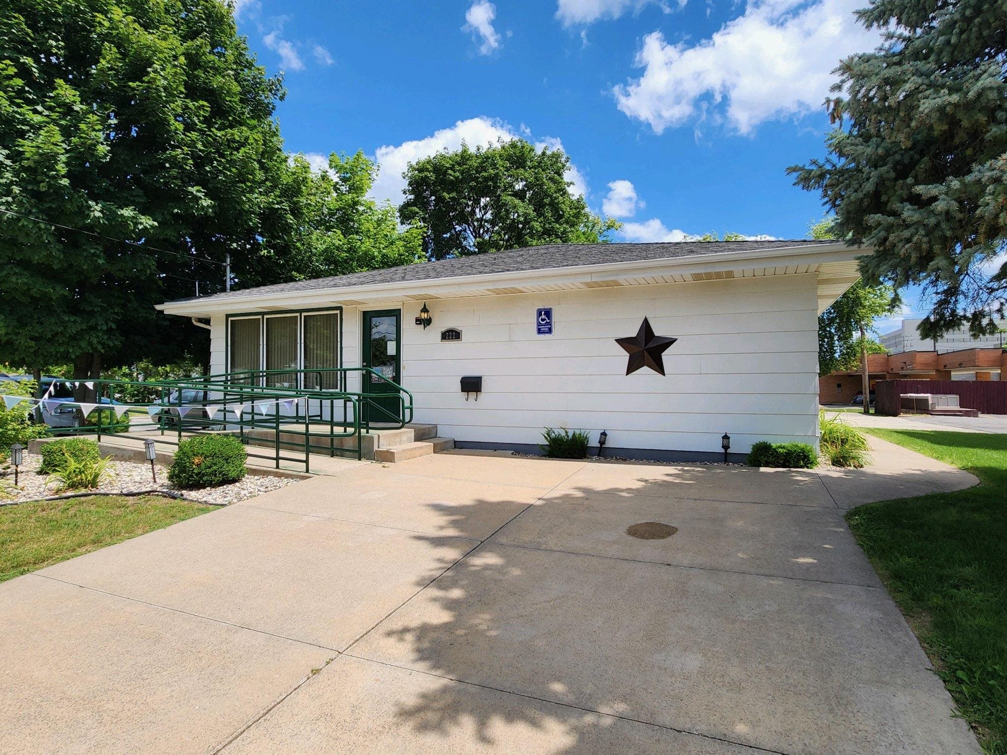 222 S State Street Property Photo 1
