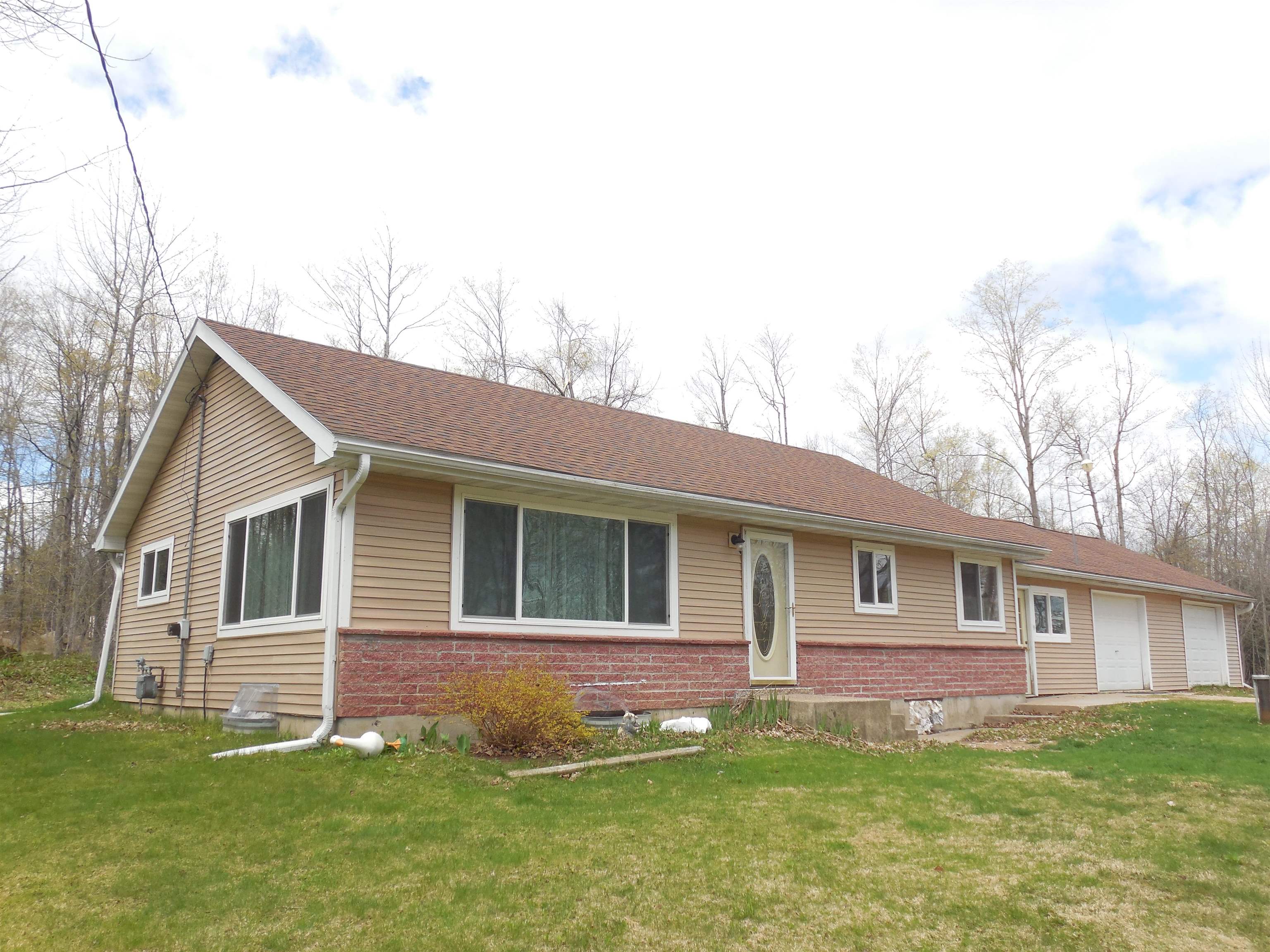 479 Deer Lane Property Photo 1