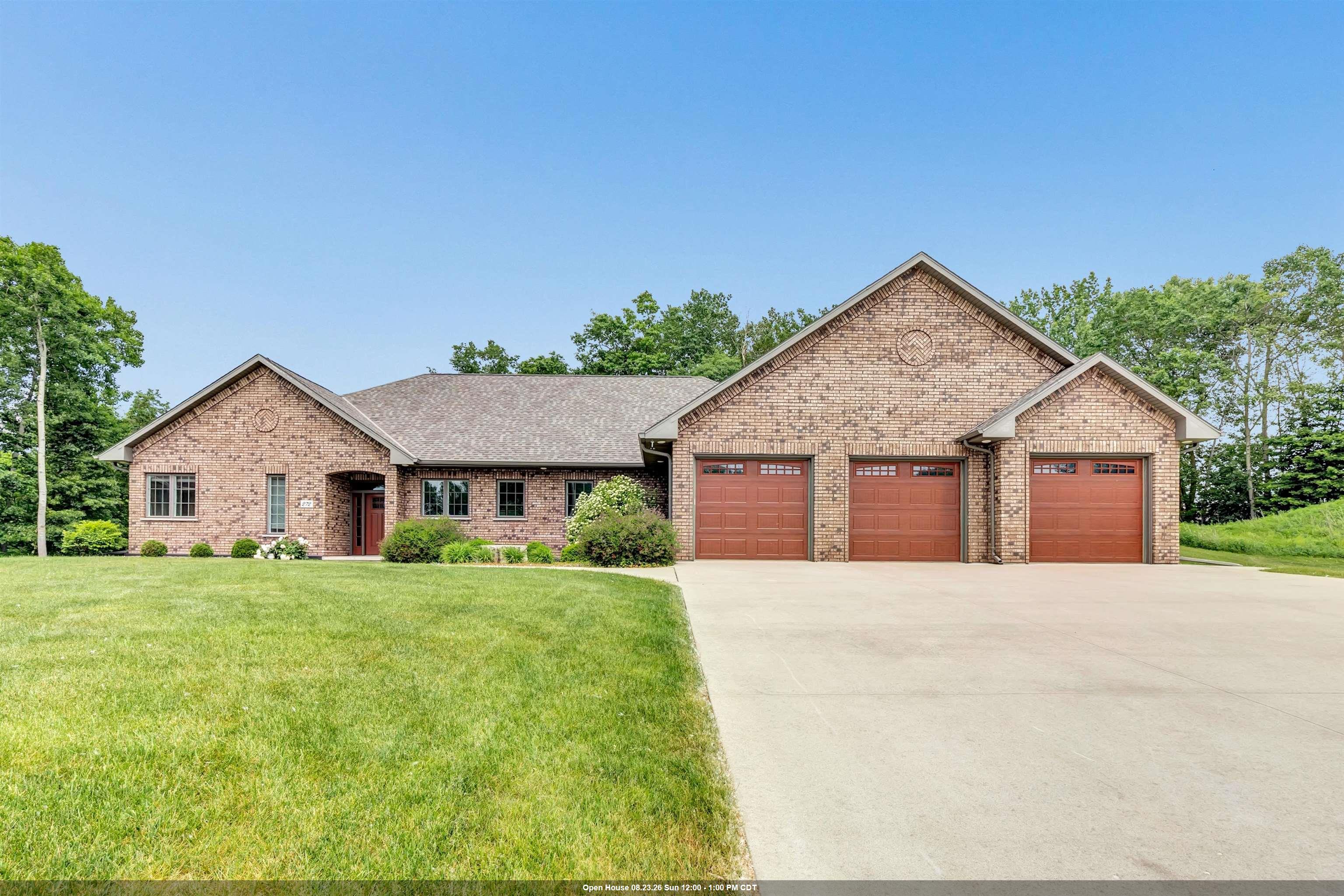 272 LOST RIDGE Court Property Photo 1
