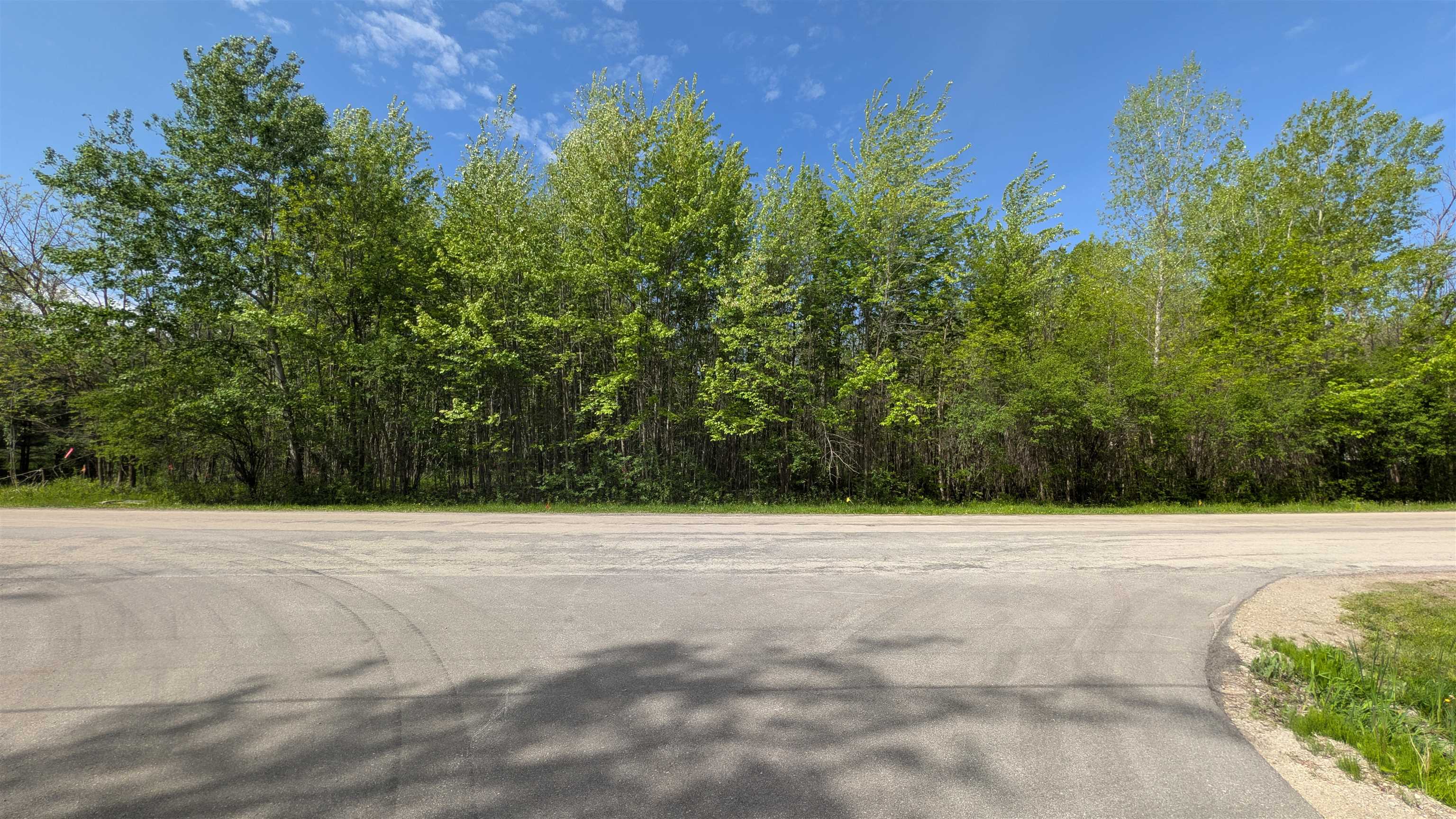 Emery Lane Property Photo 1