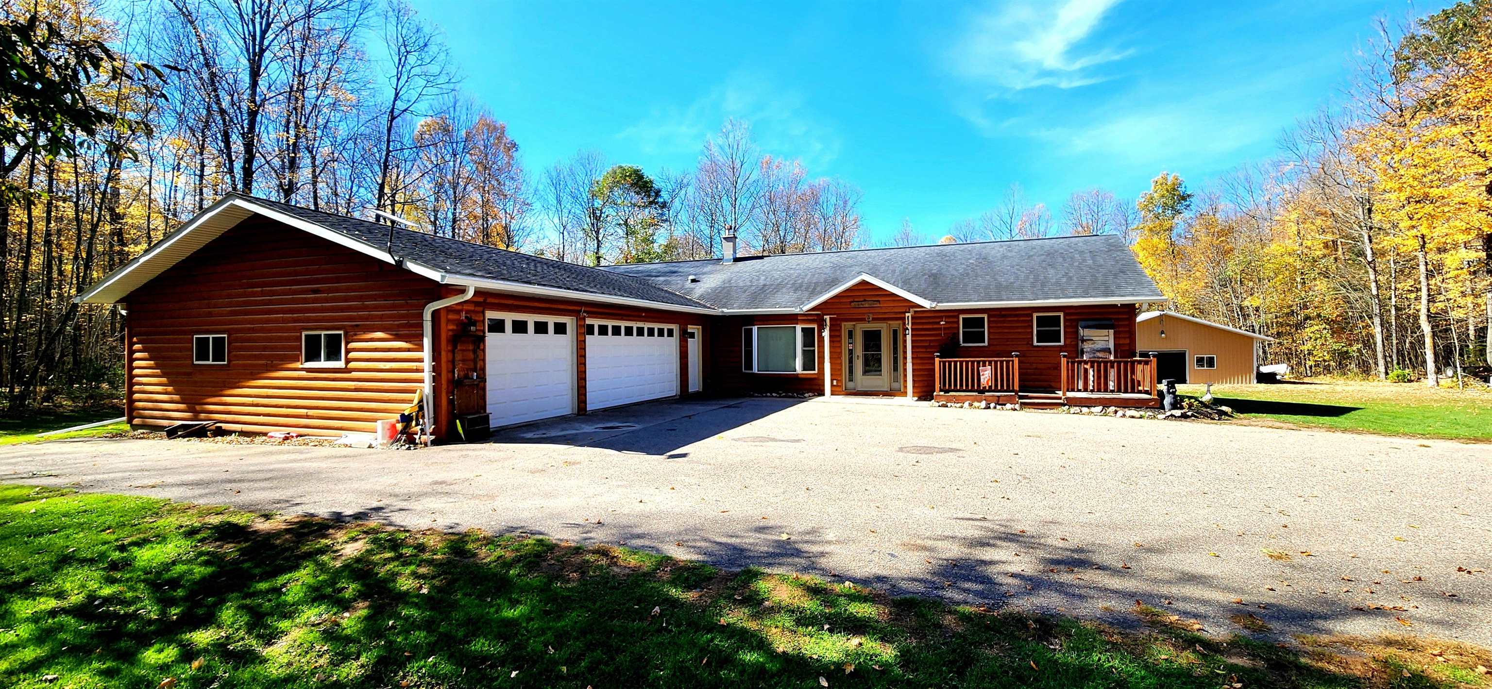N10035 Red River Road Property Photo 1