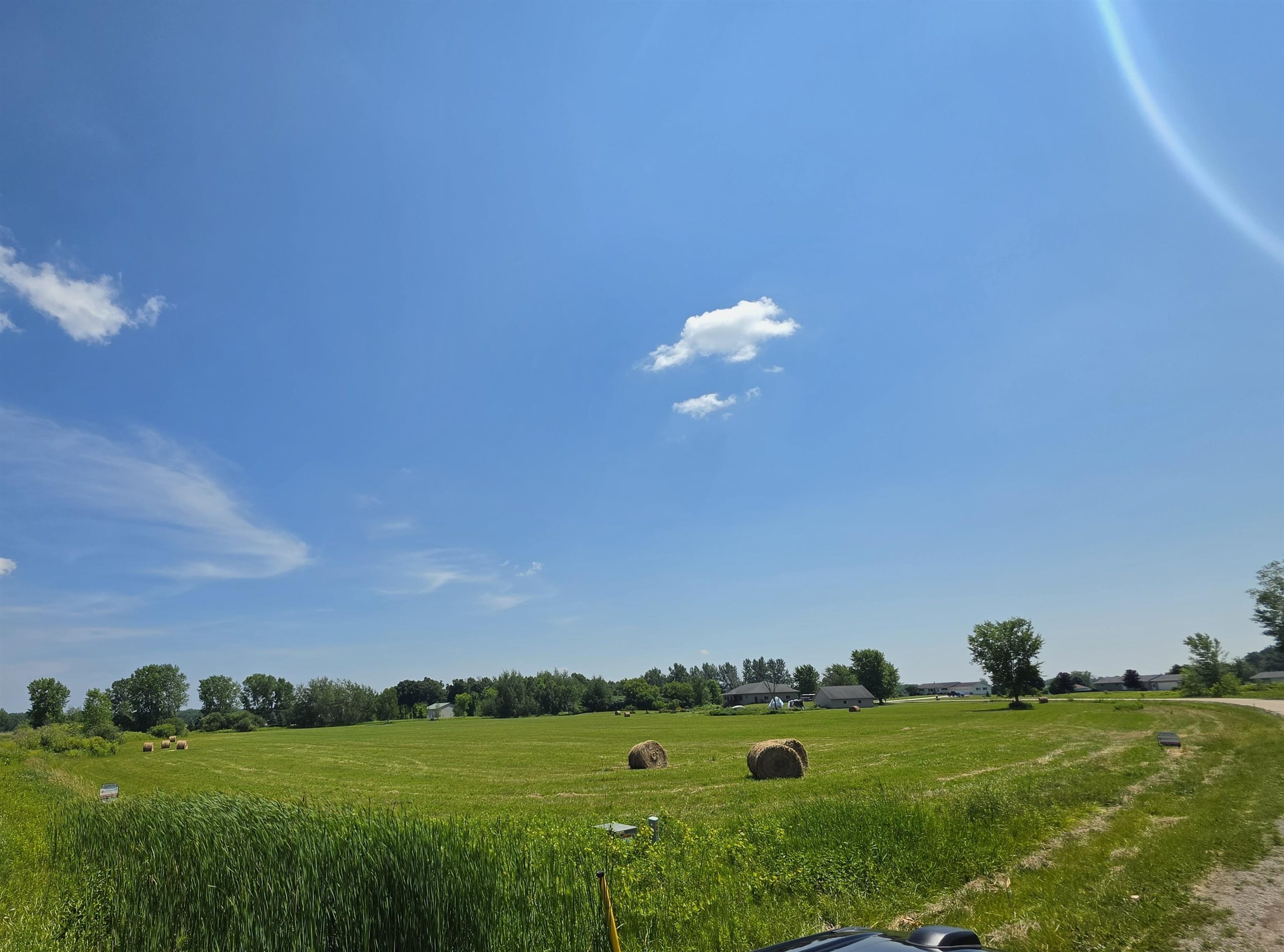 Corine Court Property Photo 1