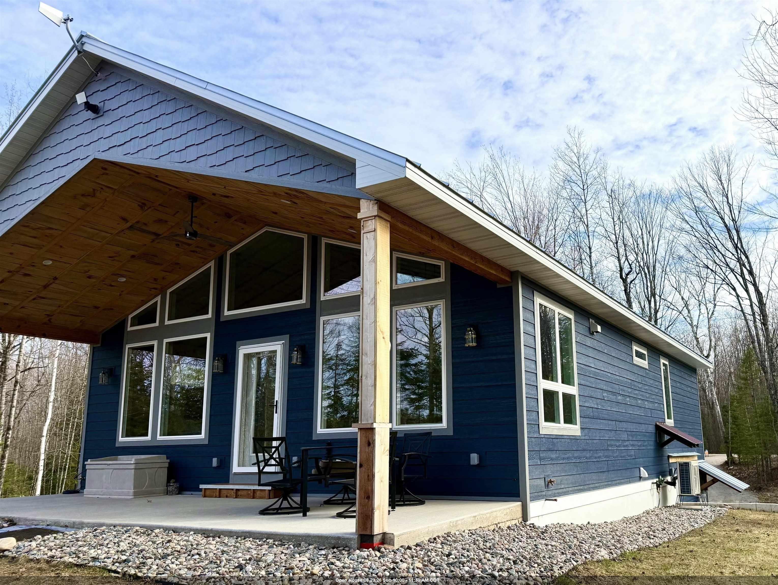 3838 BEAR LAKE Lane