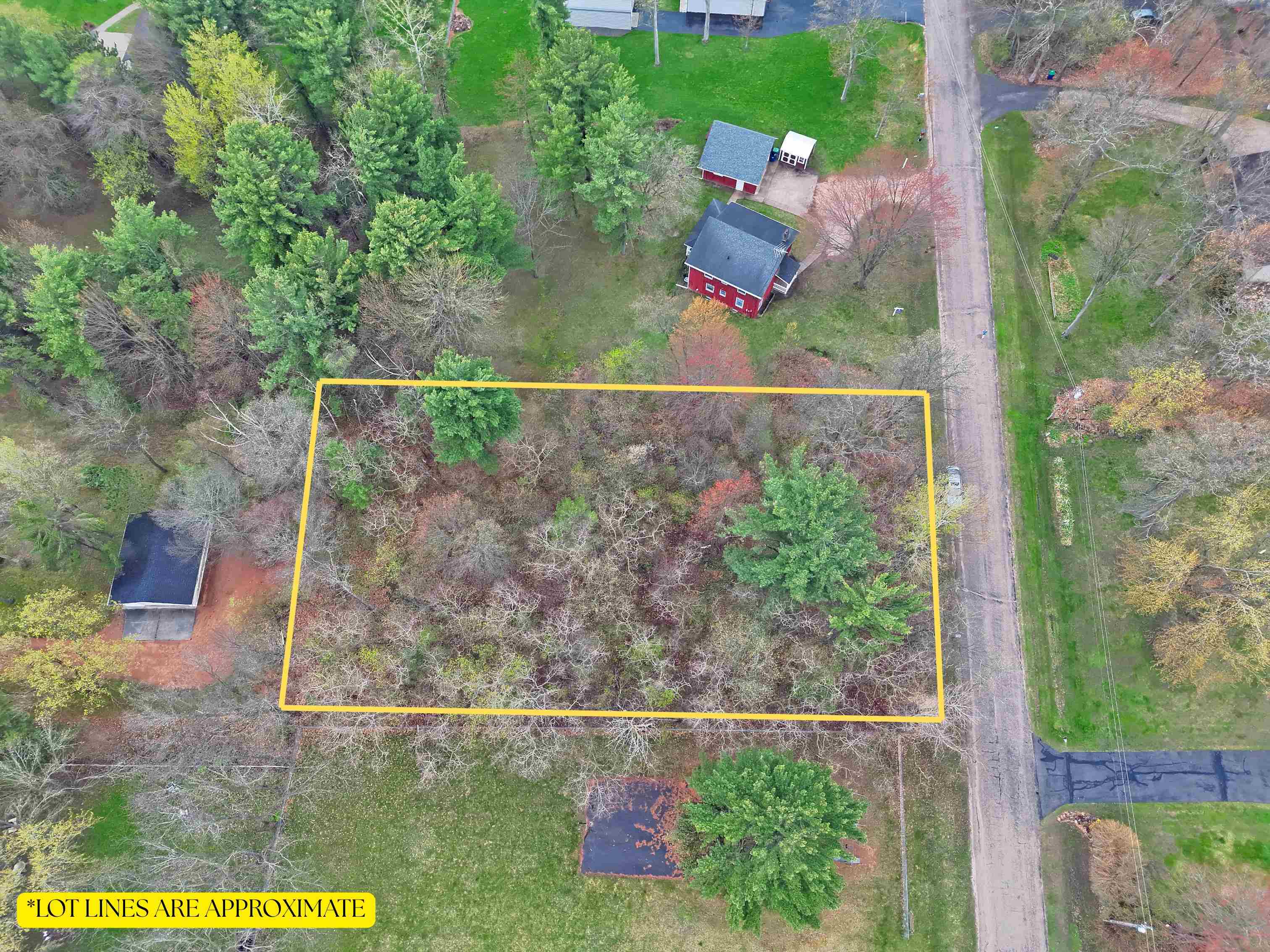 Oak Tree Road Property Photo 1
