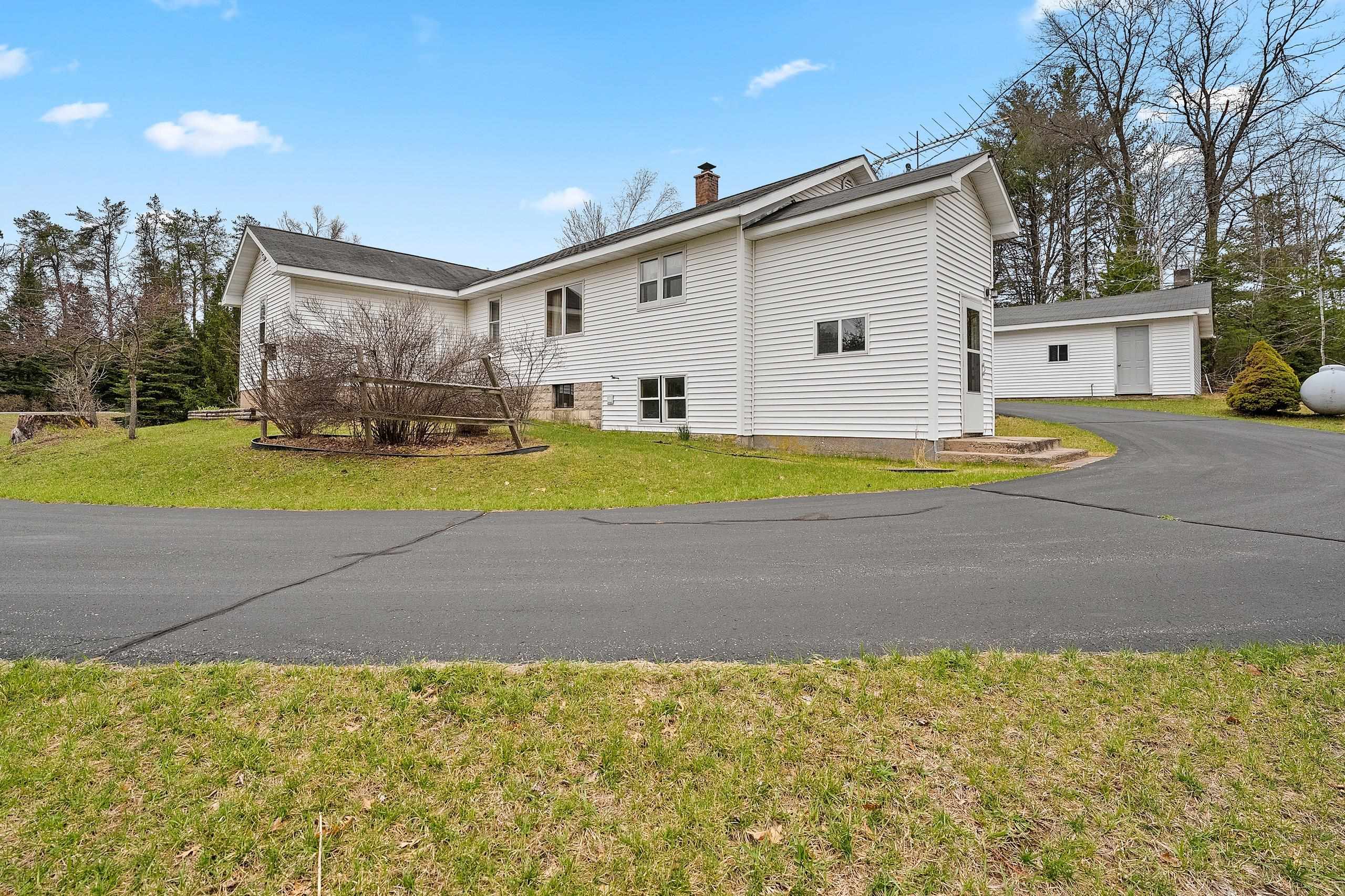 W10786 County Road C Property Photo 1