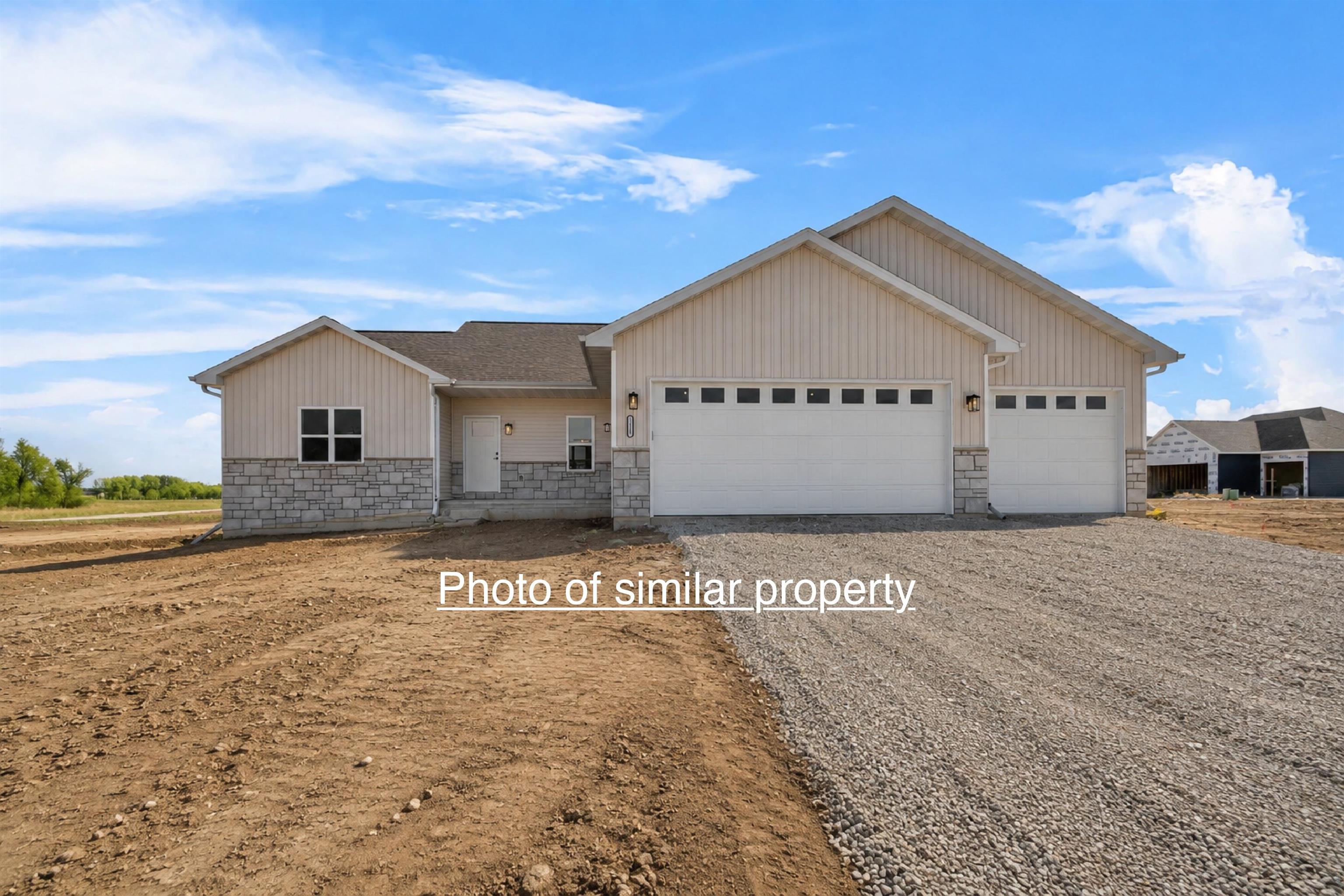 N3958 Wettering Way Property Photo 1