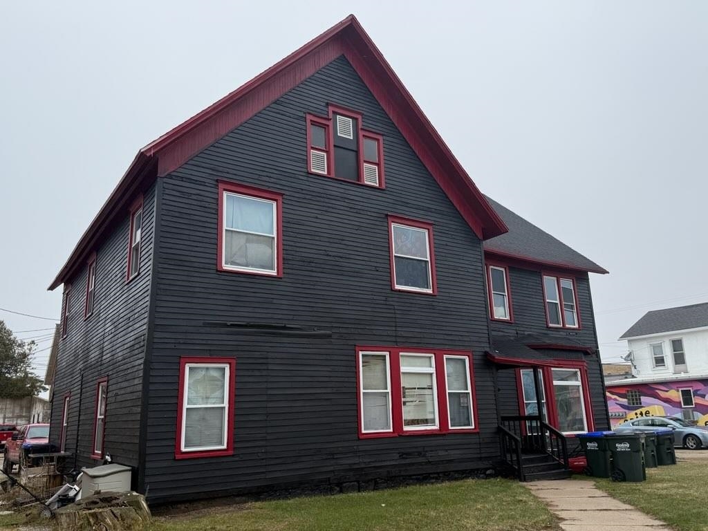 409 3rd Street Property Photo 1