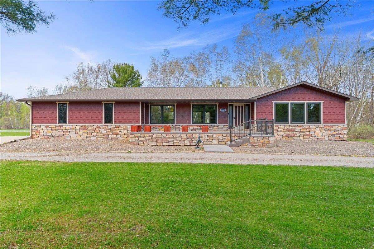 4482 Forest Road Property Photo 1
