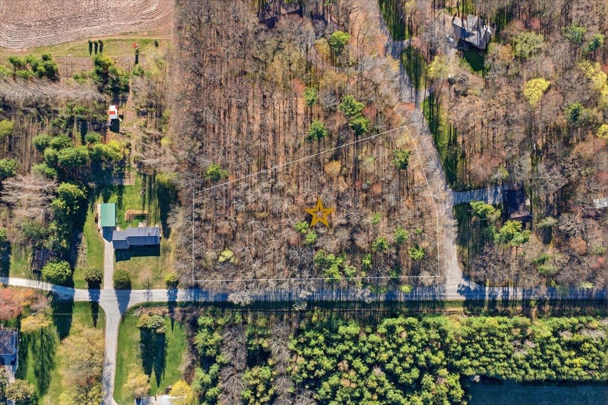 Circle Road Property Photo 1