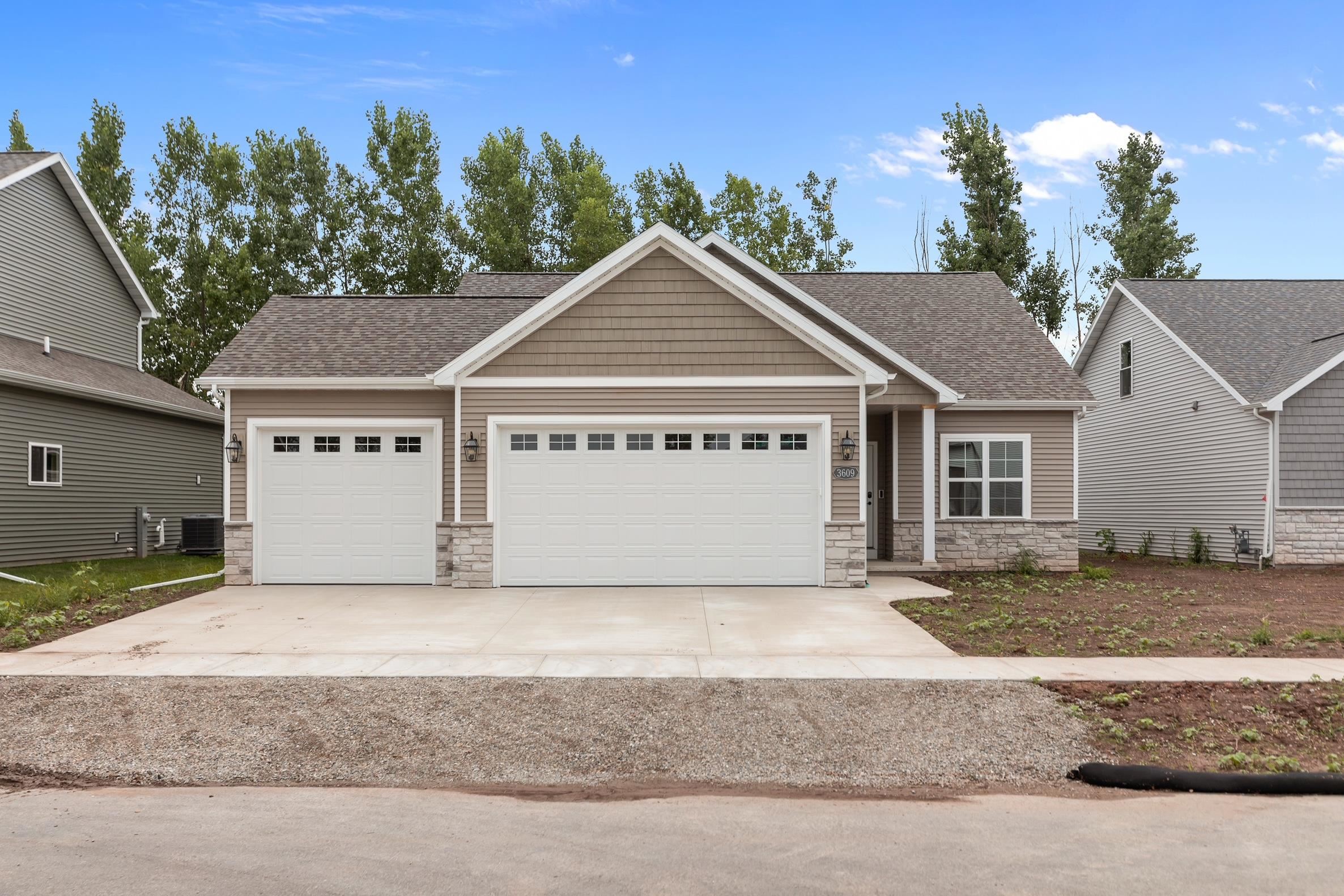 3609 E GLADIOLUS Place Property Photo 1