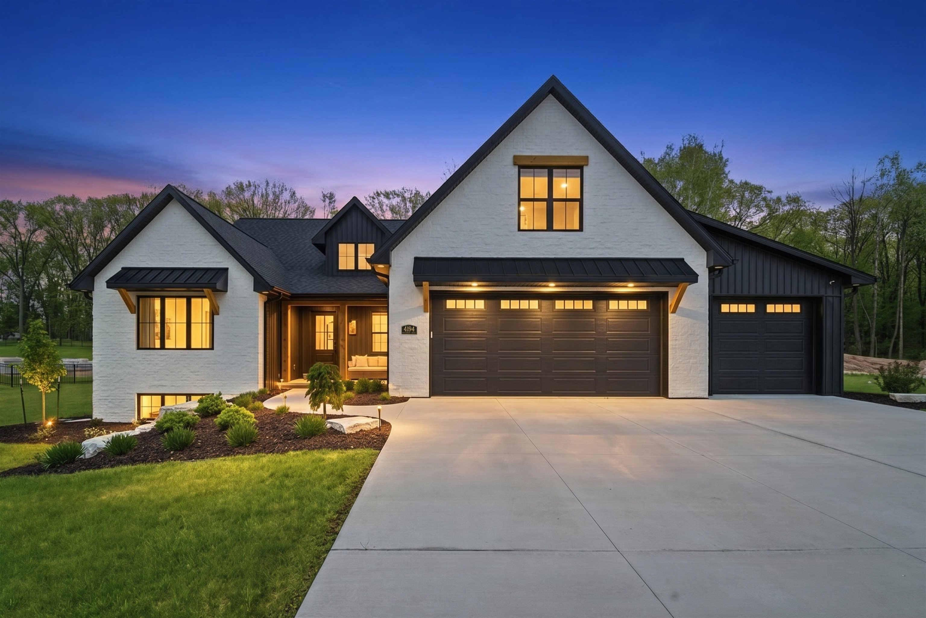 4194 BLACKBERRY RIDGE Drive Property Photo 1