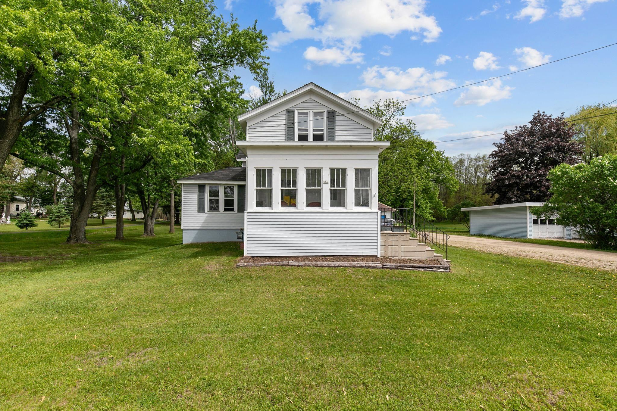 567 Broadway Street Property Photo 1