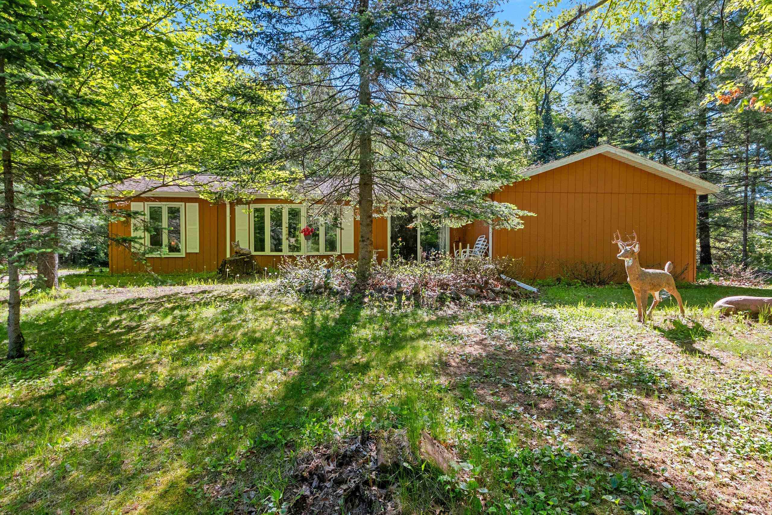 N6814 Springbrook Road Property Photo 1