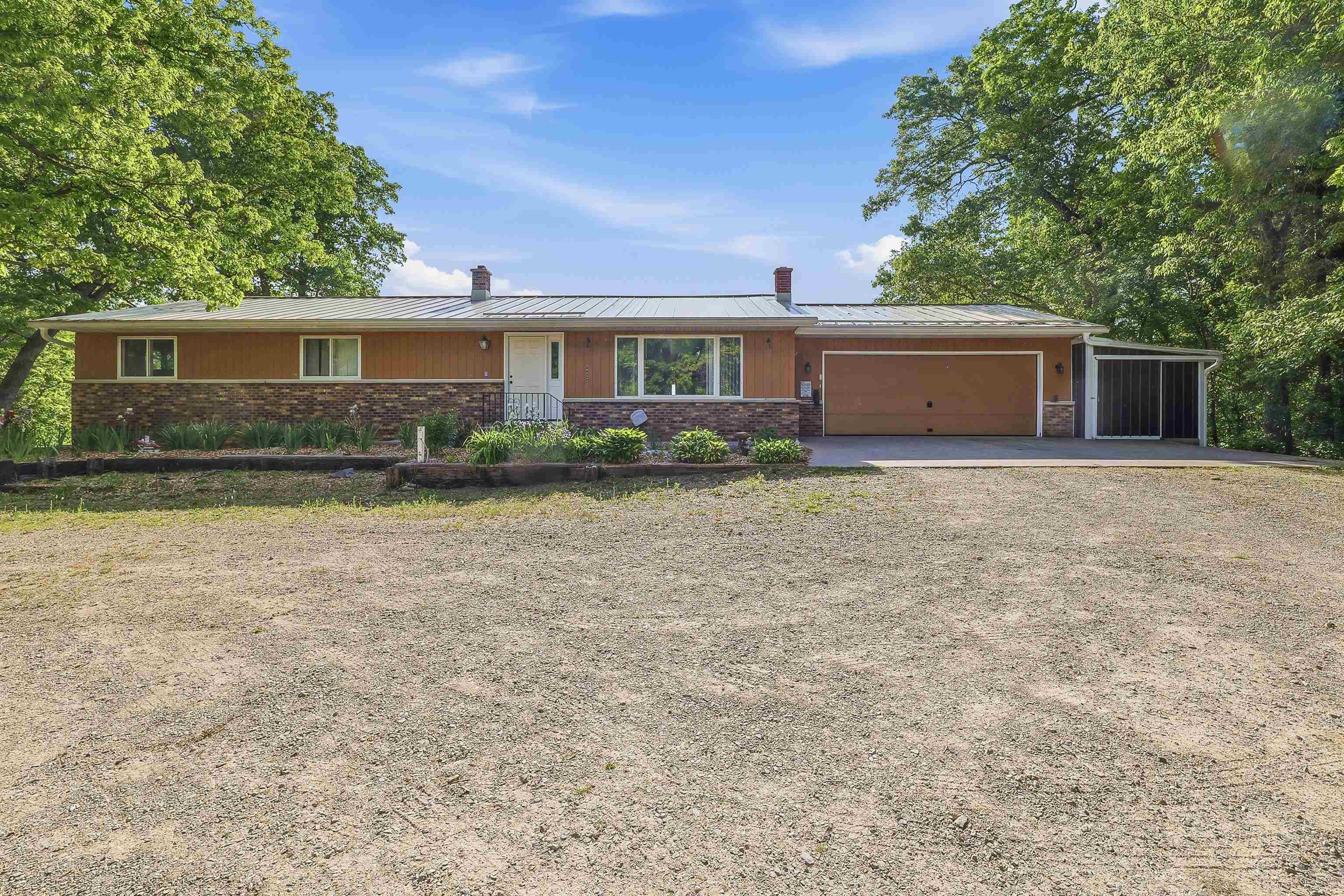 N3660 9th Avenue Property Photo 1