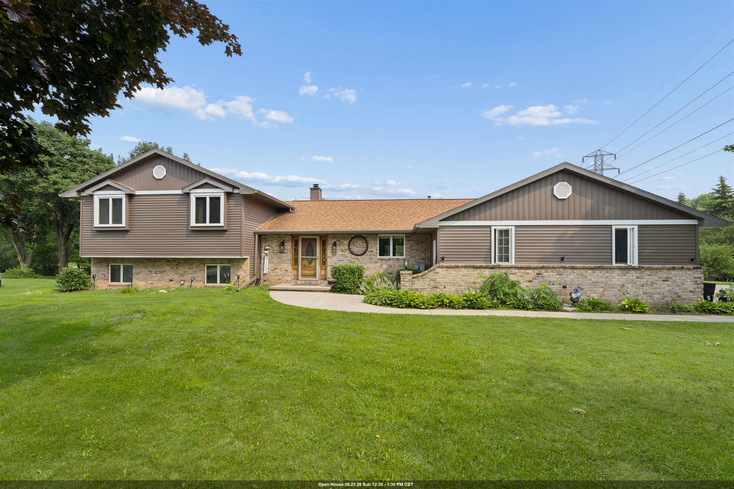 926 Millbrook Drive Property Photo 1