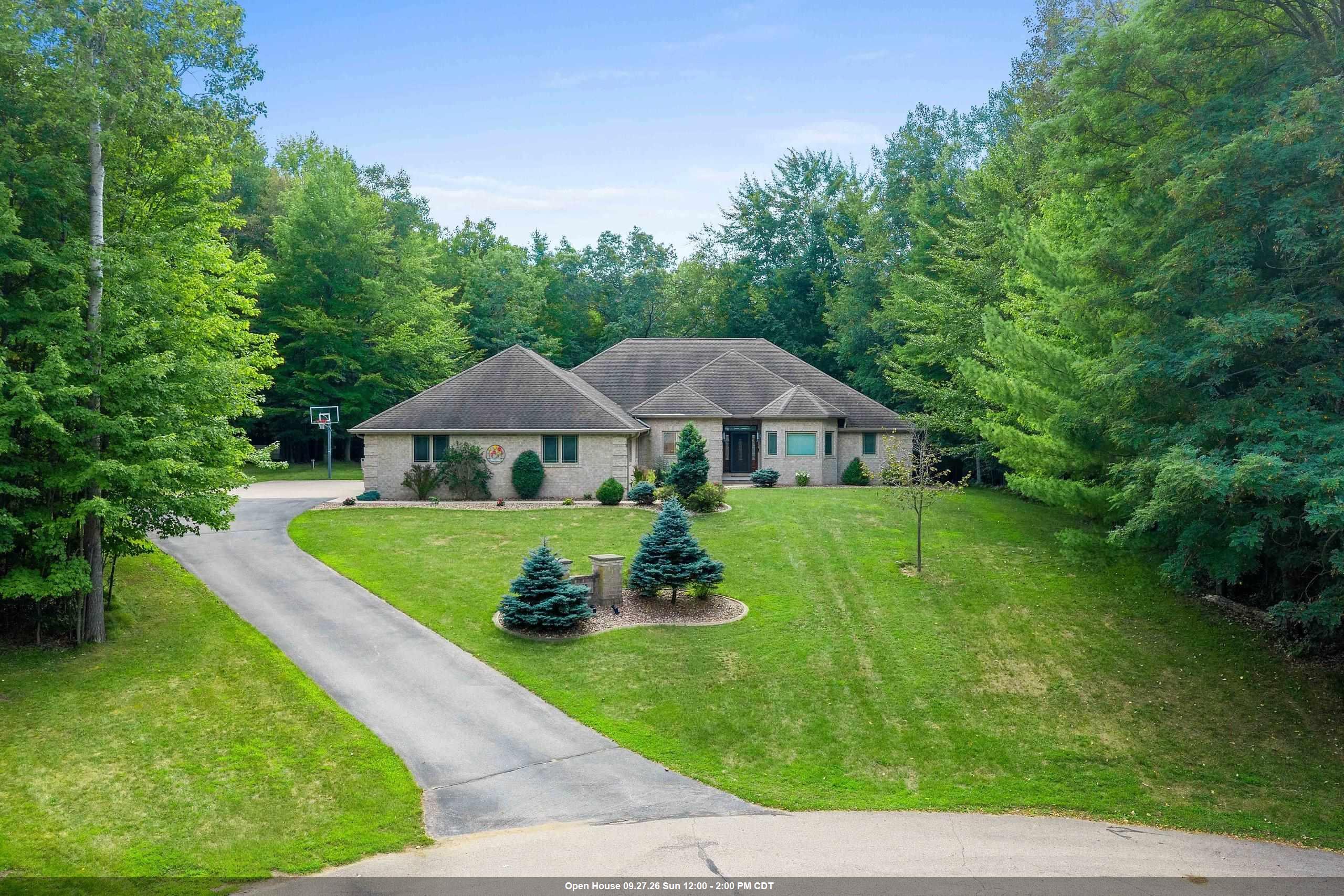 425 Hill Haven Court Property Photo 1