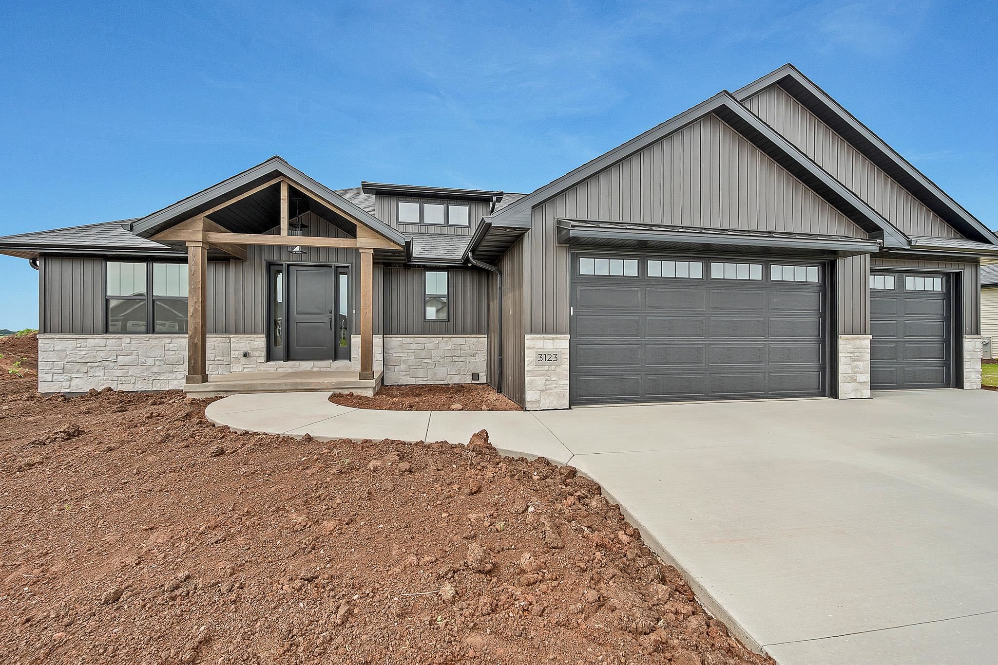 3123 Toad Island Trail Property Photo 1