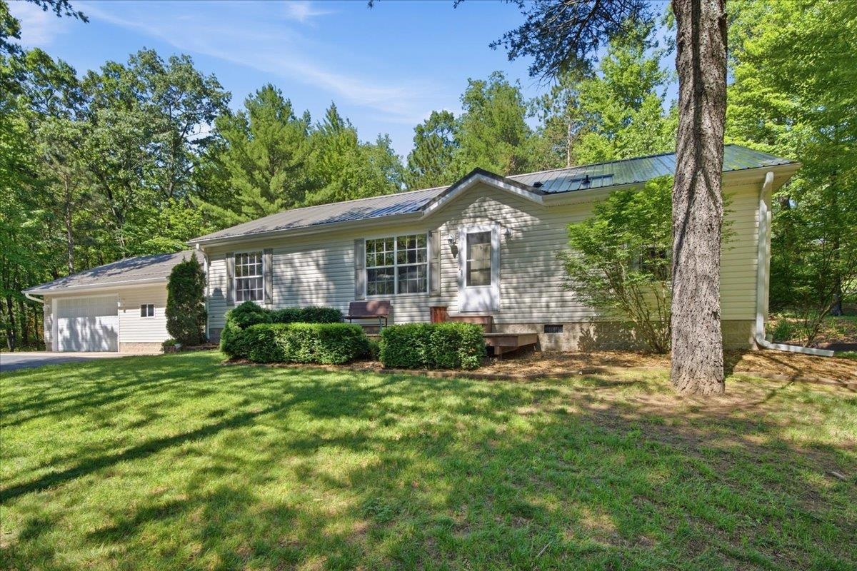 N6967 Lake Crest Lane Property Photo 1