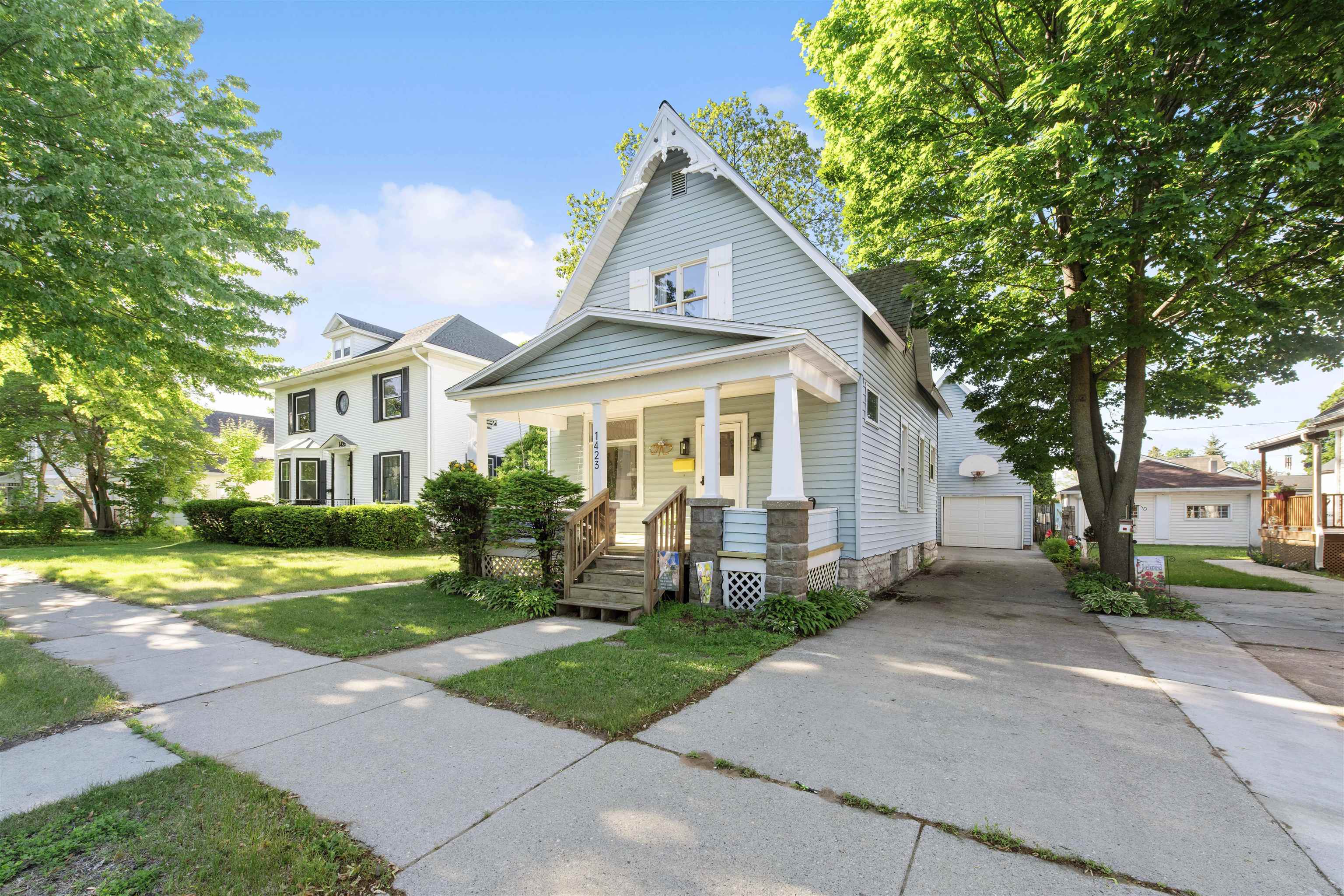 1423 Grant Street Property Photo 1