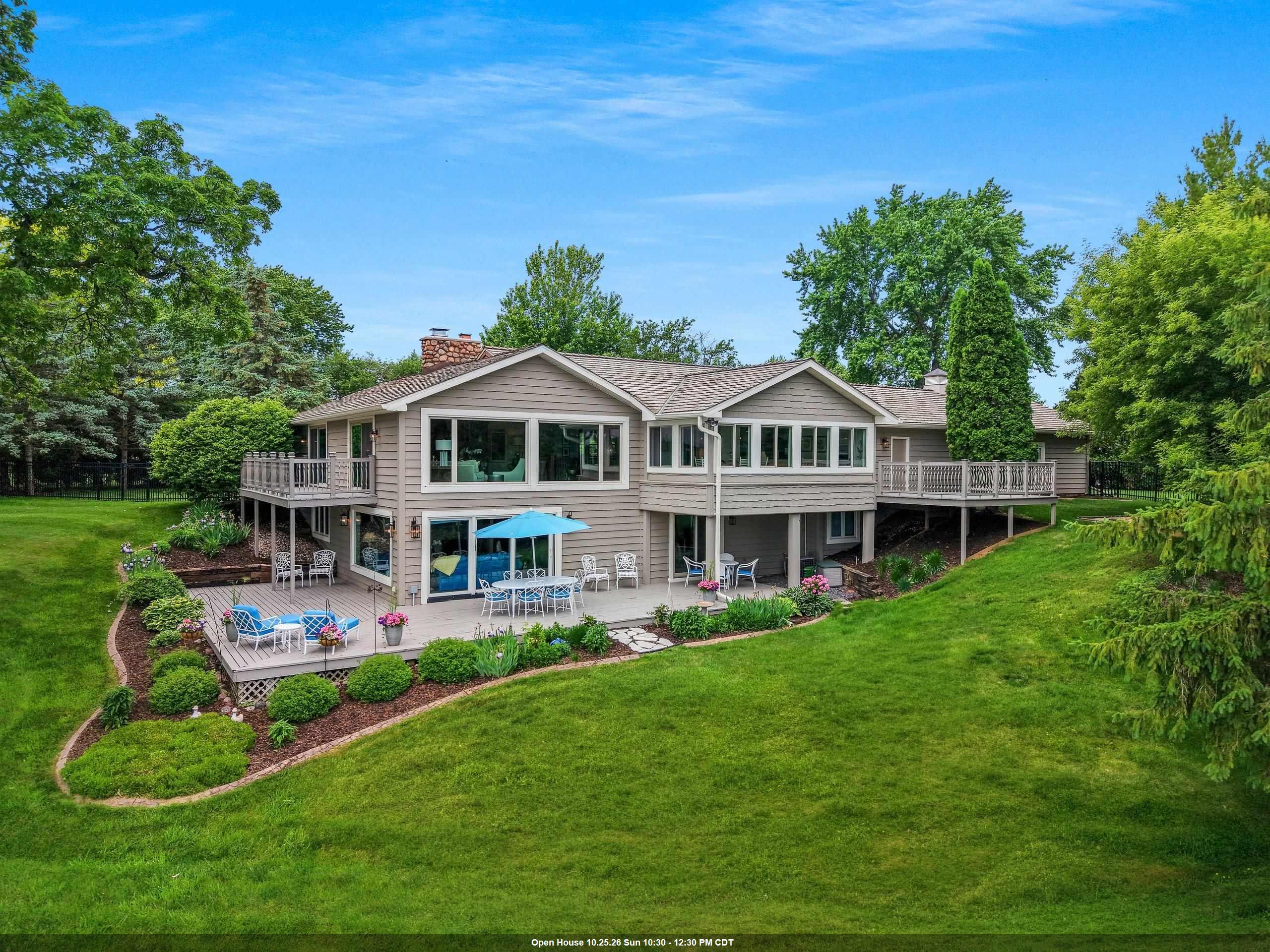 2281 Lost Dauphin Road Property Photo 1