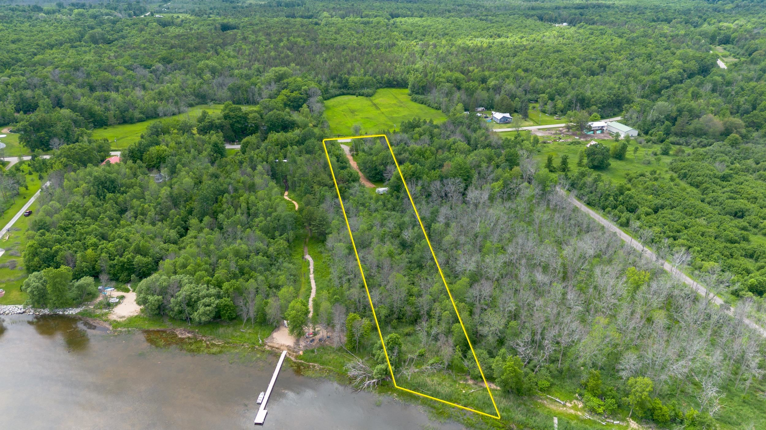 5372 County Road N Property Photo 1