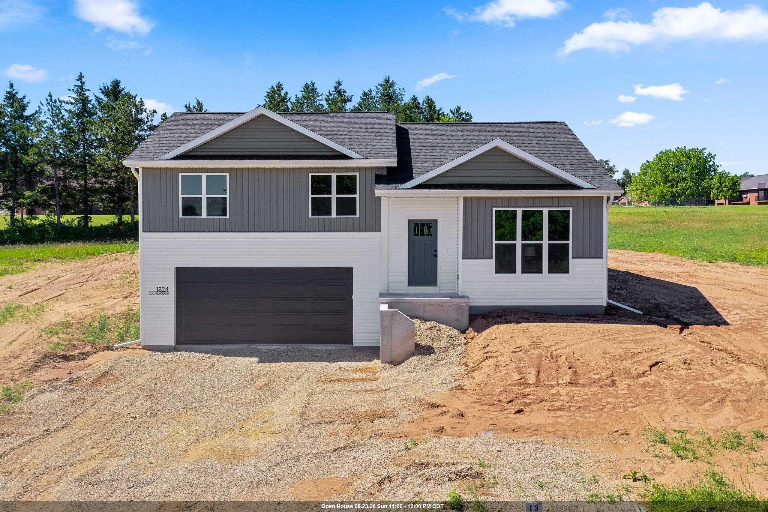 1824 Southland Lane Property Photo 1