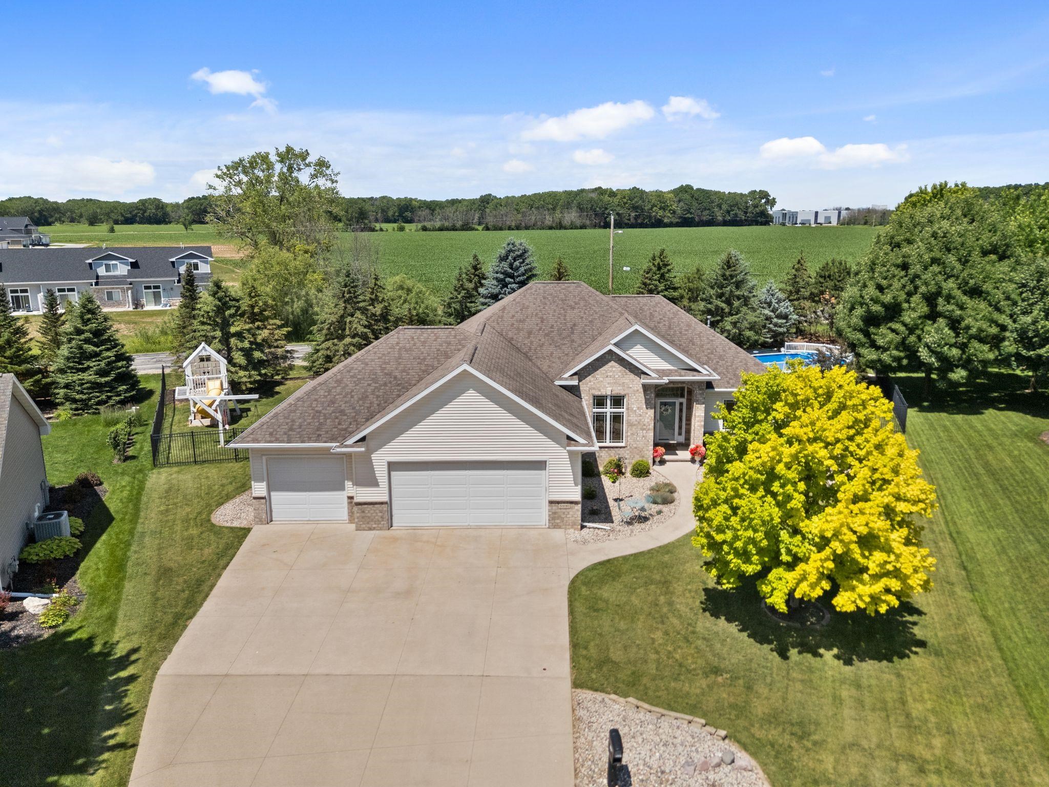 N9197 JONSCH Drive