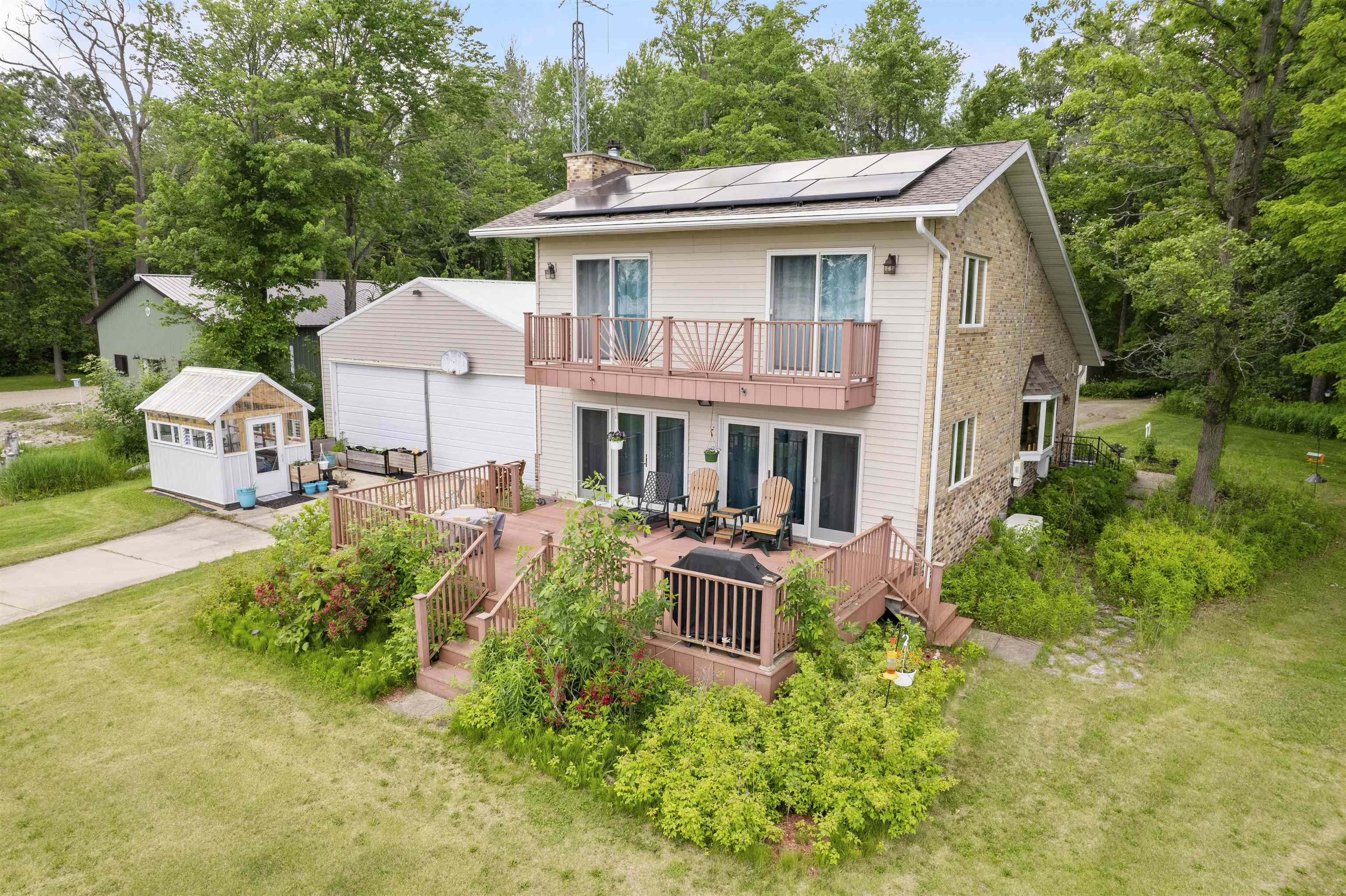 7890 County Road Y Property Photo 1